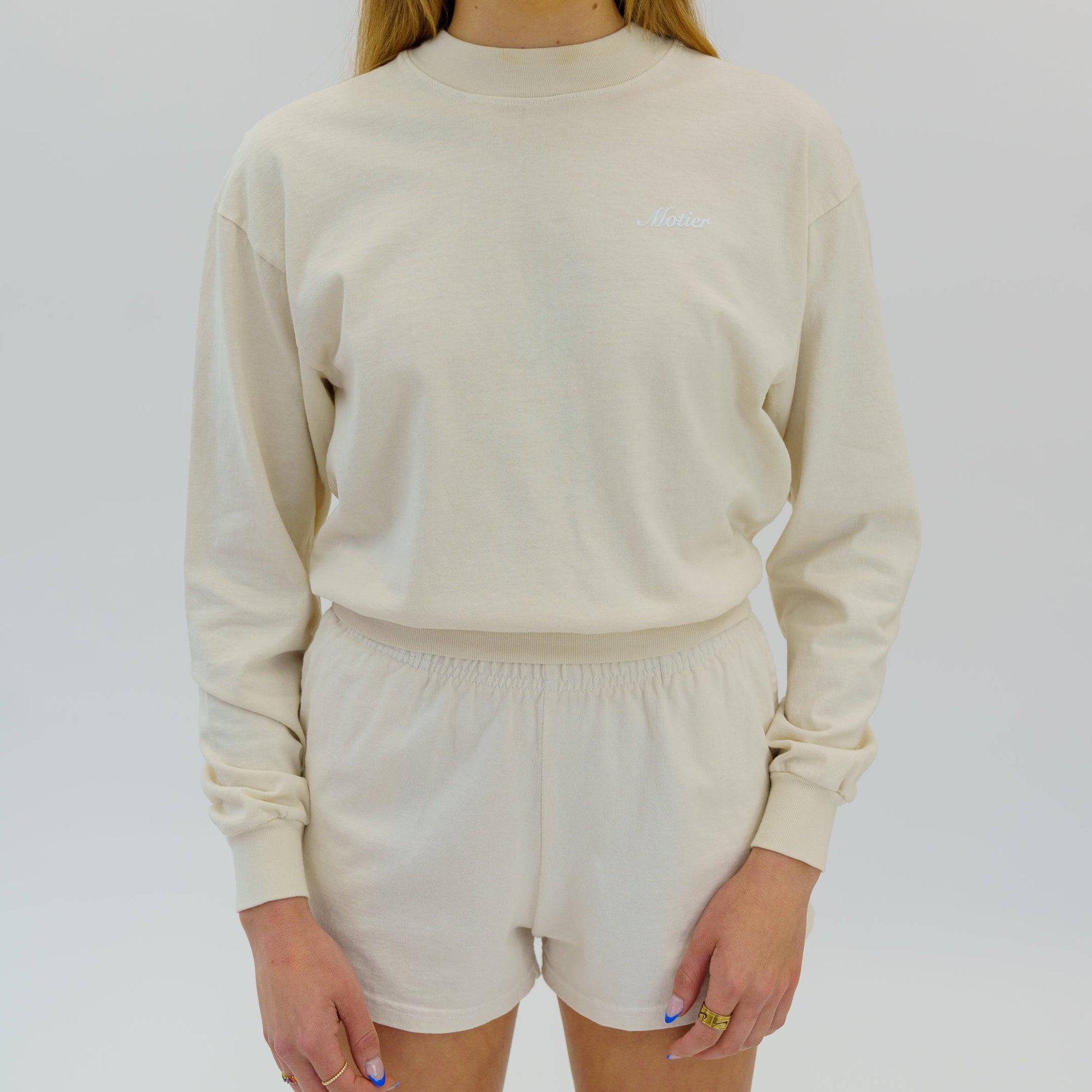 Lightweight Script Cropped Pullover (Cream) - Motier Lafayette 