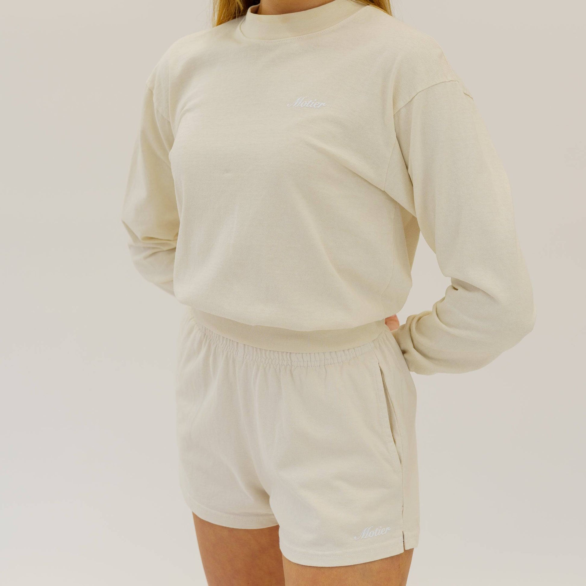 Lightweight Script Cropped Pullover (Cream) - Motier Lafayette 