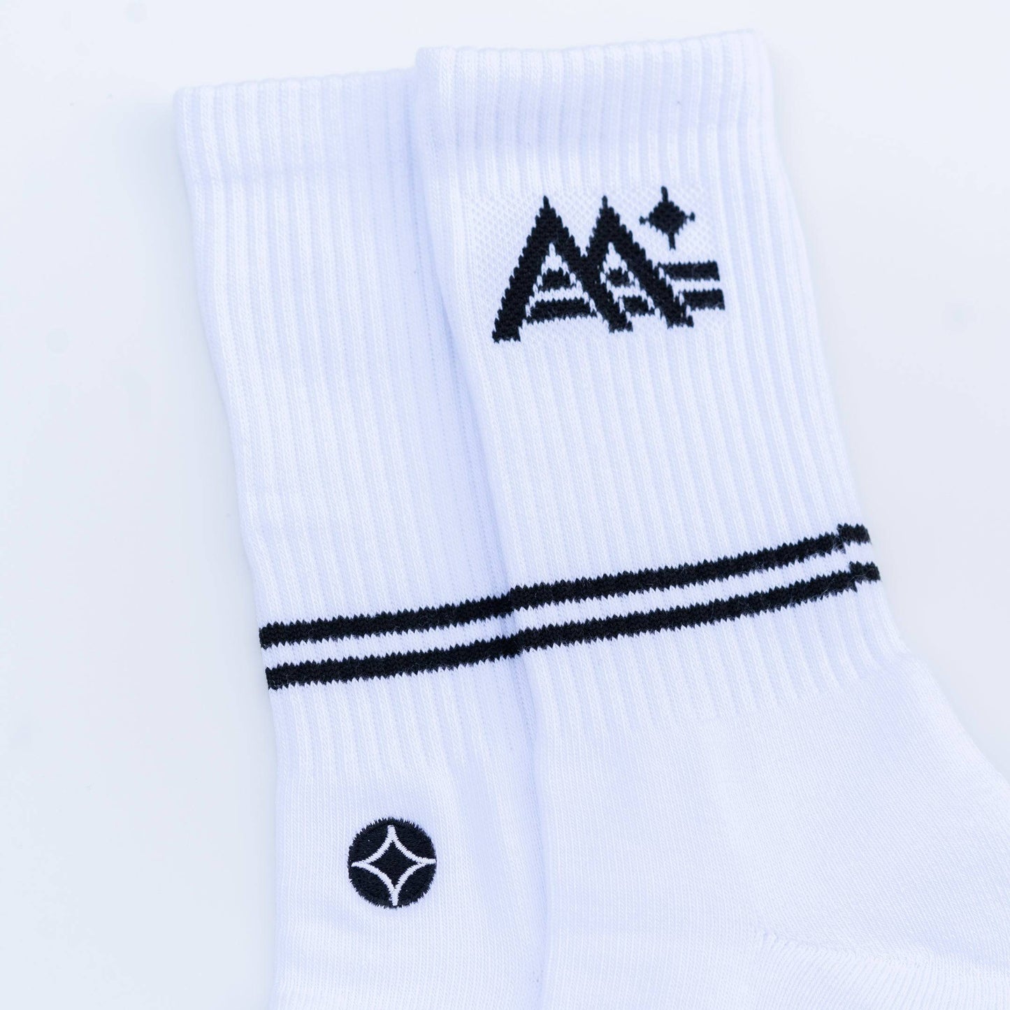 M-Stripe-Star Crew Socks (White) - Motier Lafayette 