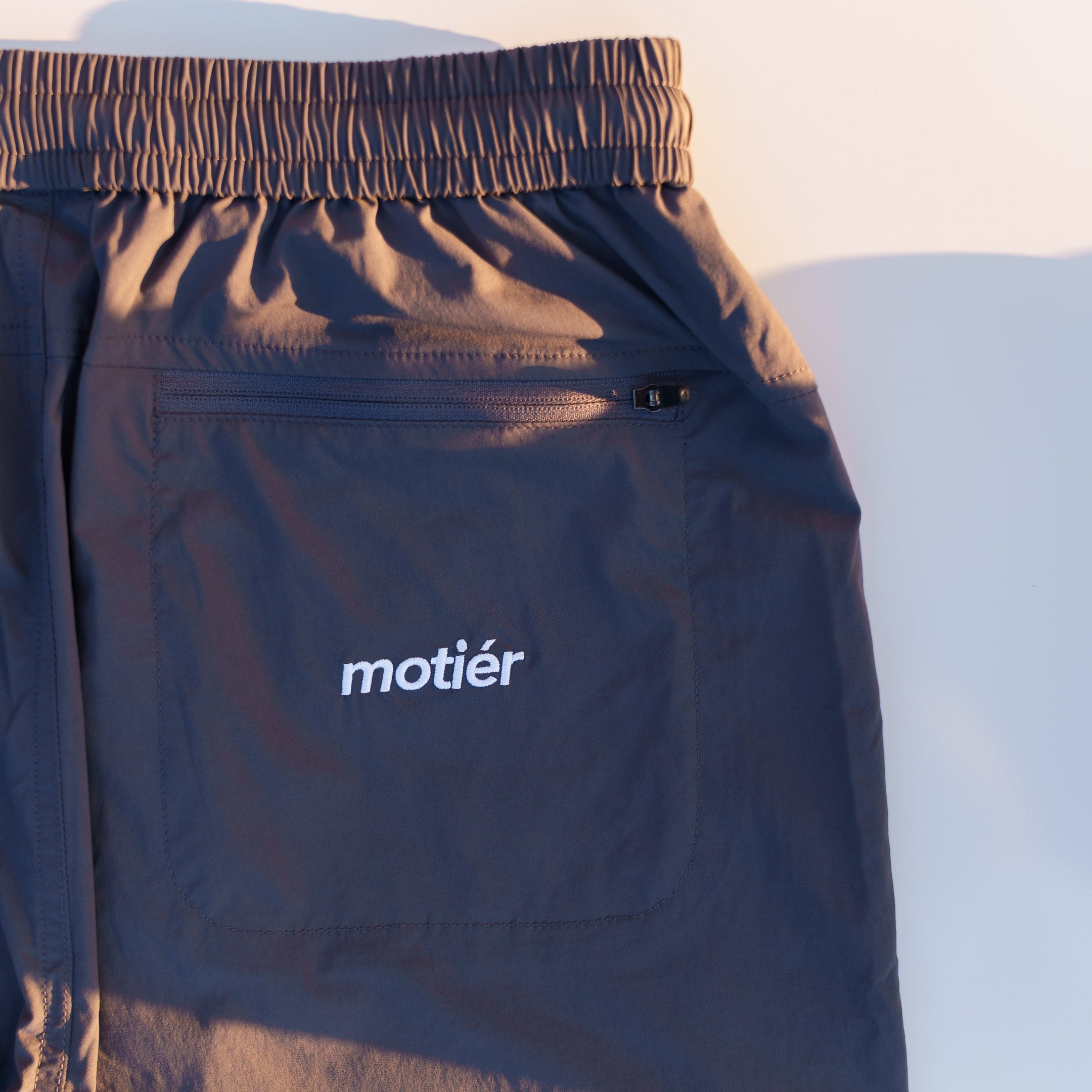 The Charles Tapered Pant (Space) - Motier Lafayette 