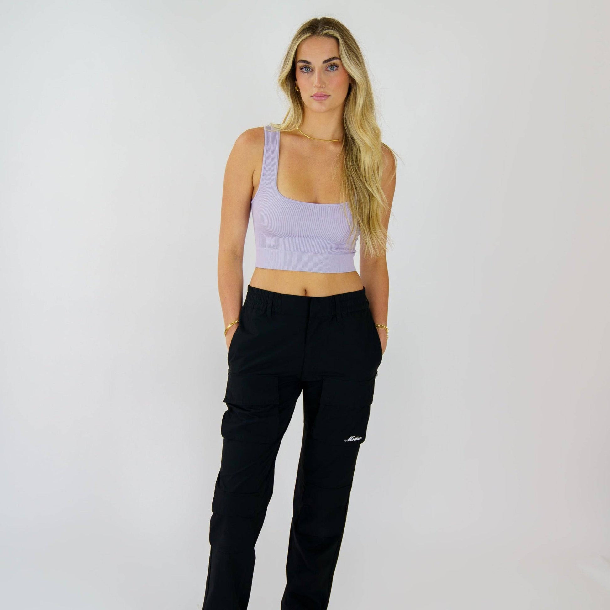 Ribbed Seamless Square-Neck Tank (Lavender) - Motier Lafayette 