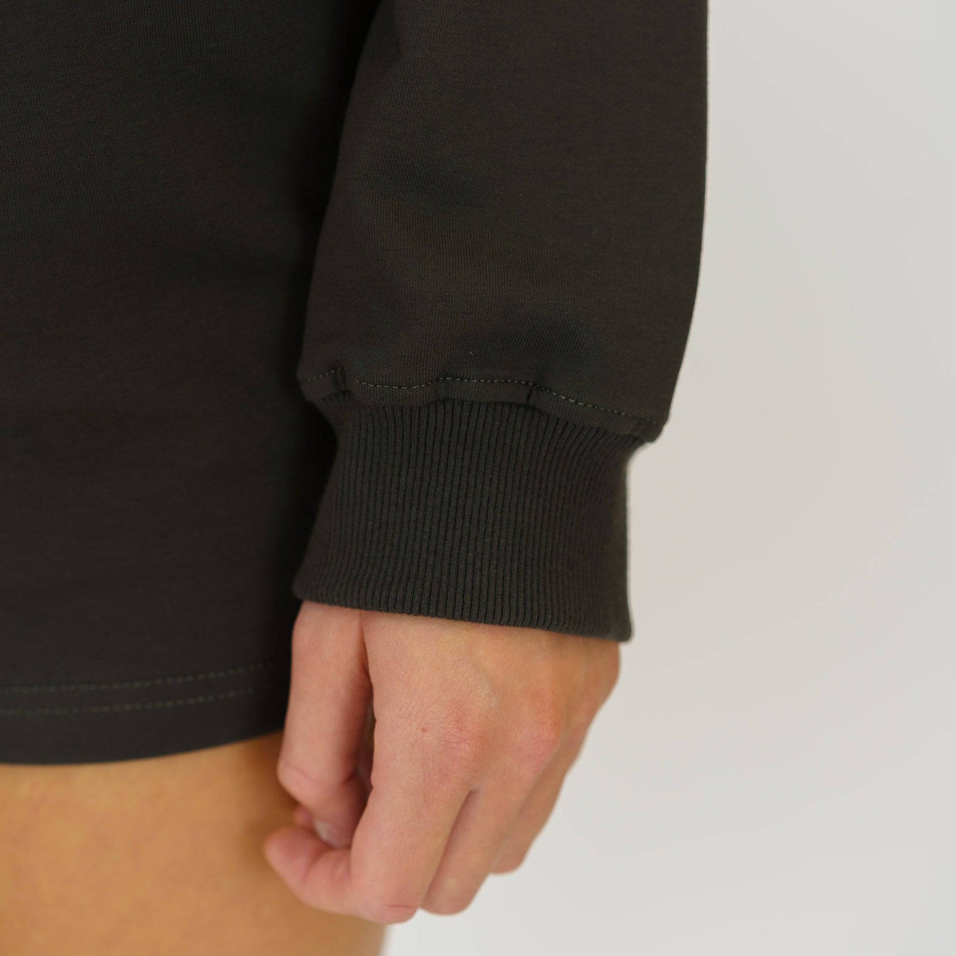 The Refresh Pullover (Asphalt) - Motier Lafayette 