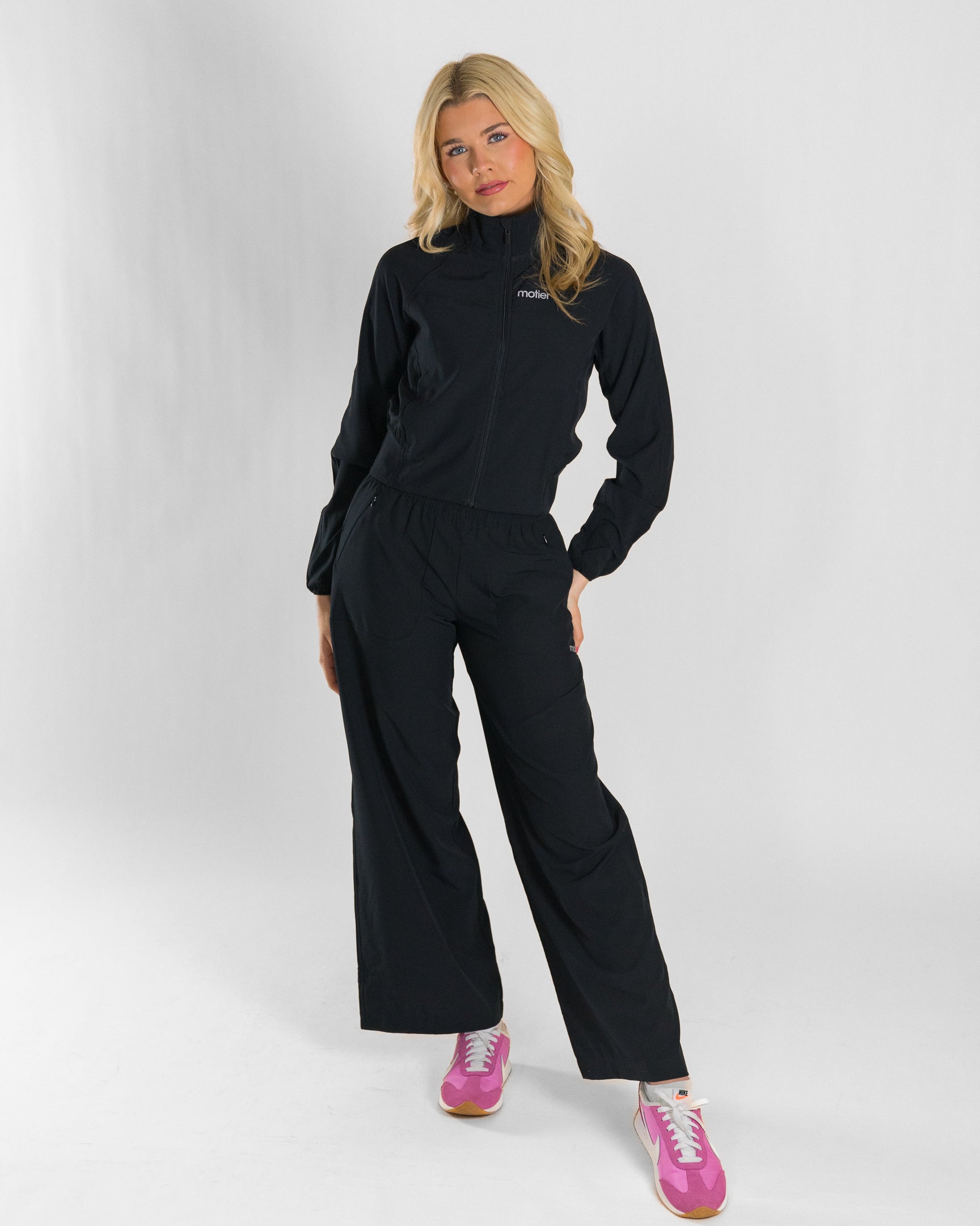 Women's Momentum Active Pants (Black) - Motier Lafayette 