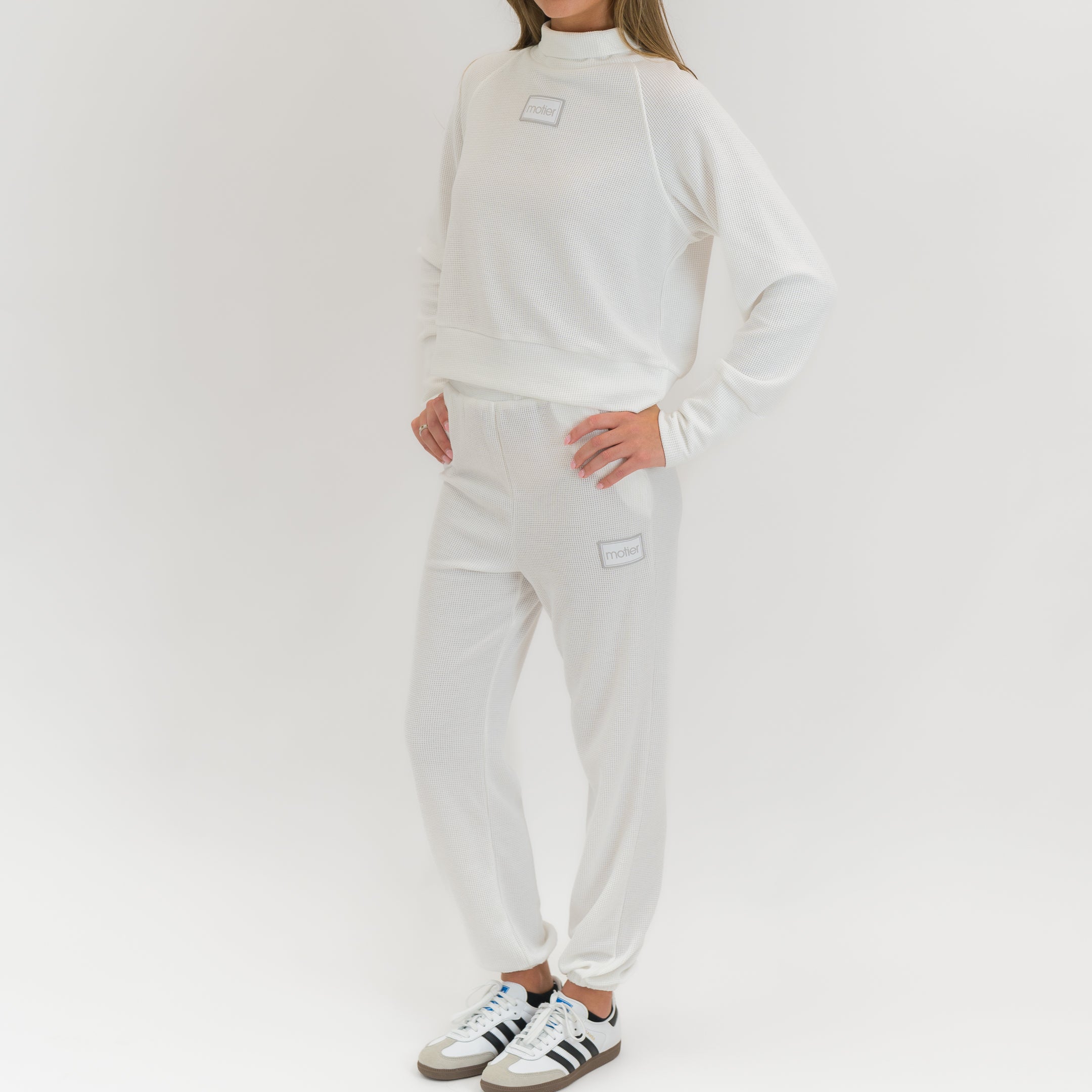 Women's Micro Waffle Mock Set (White)