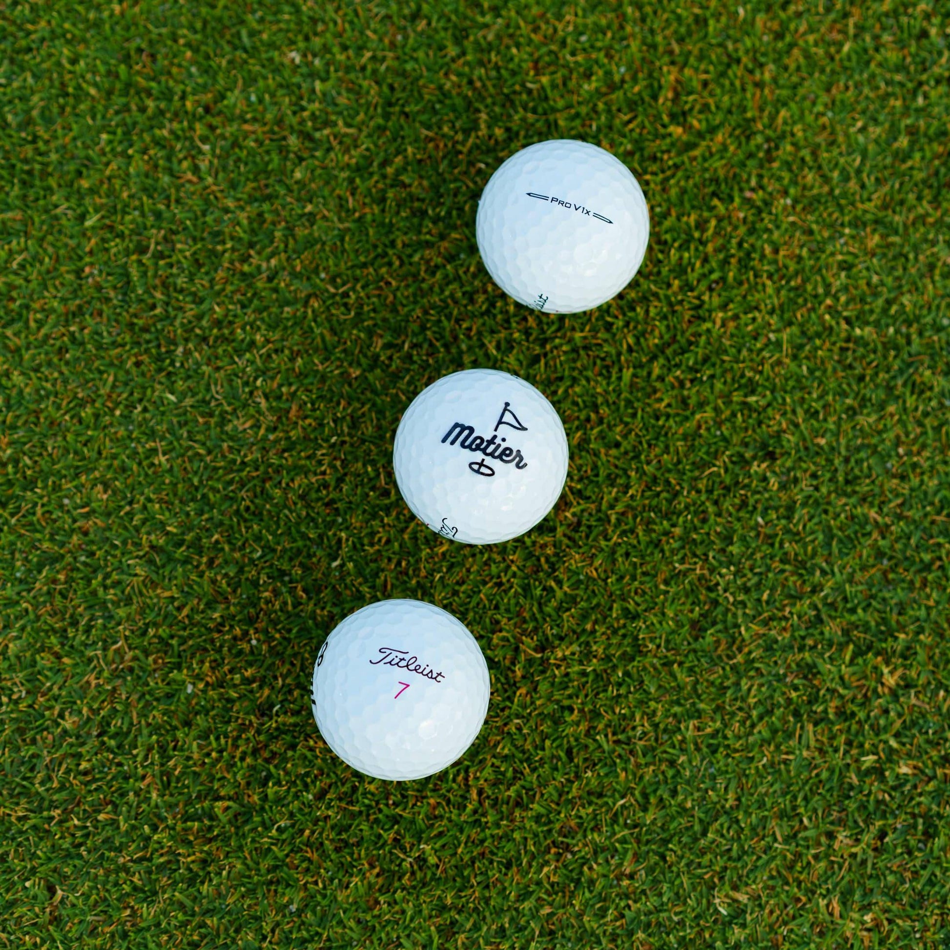 Motier Pin Logo Pro V1x Golf Balls (Dozen) - Motier Lafayette 