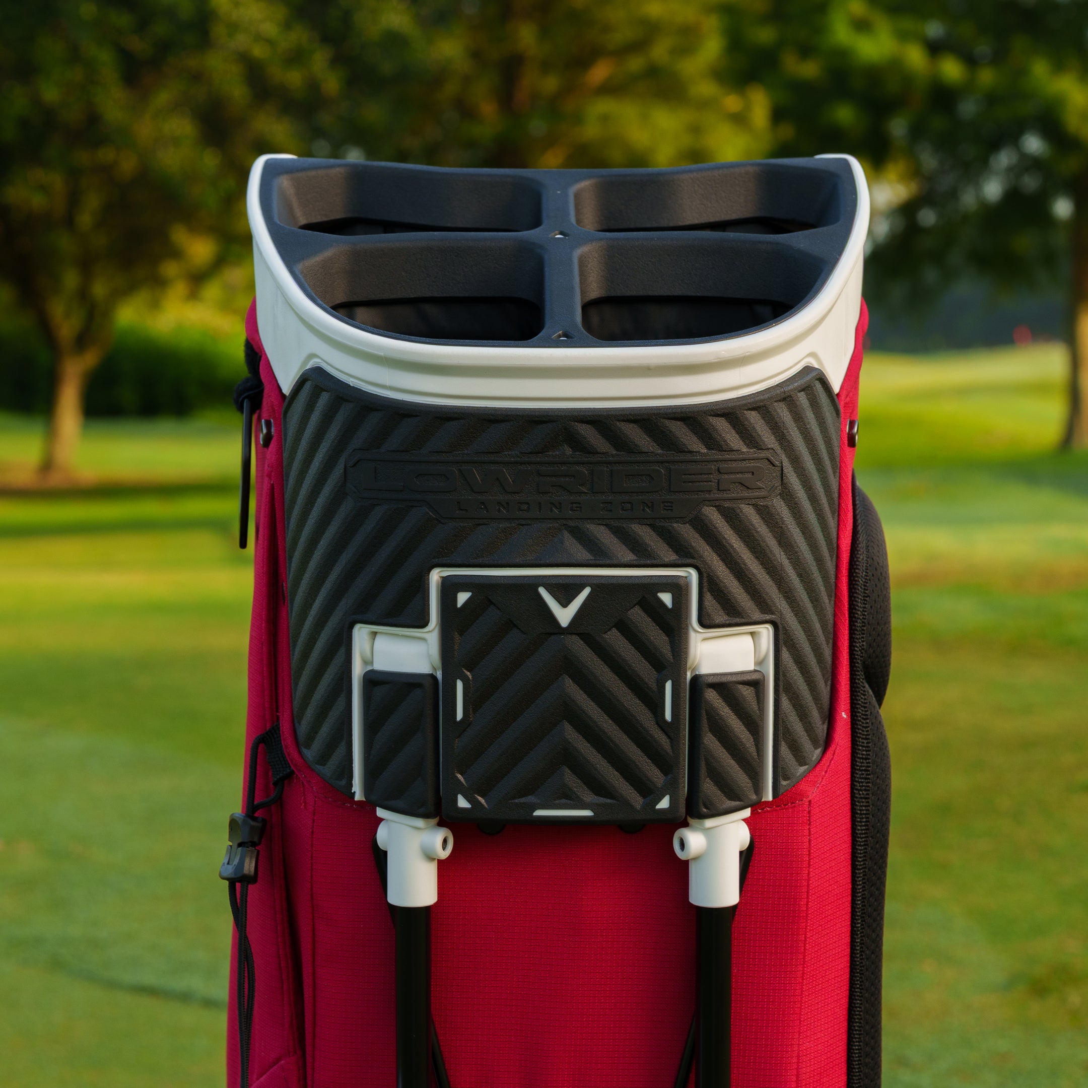 The Motier Fairway+ Callaway Tour Golf Bag (Cardinal/White)