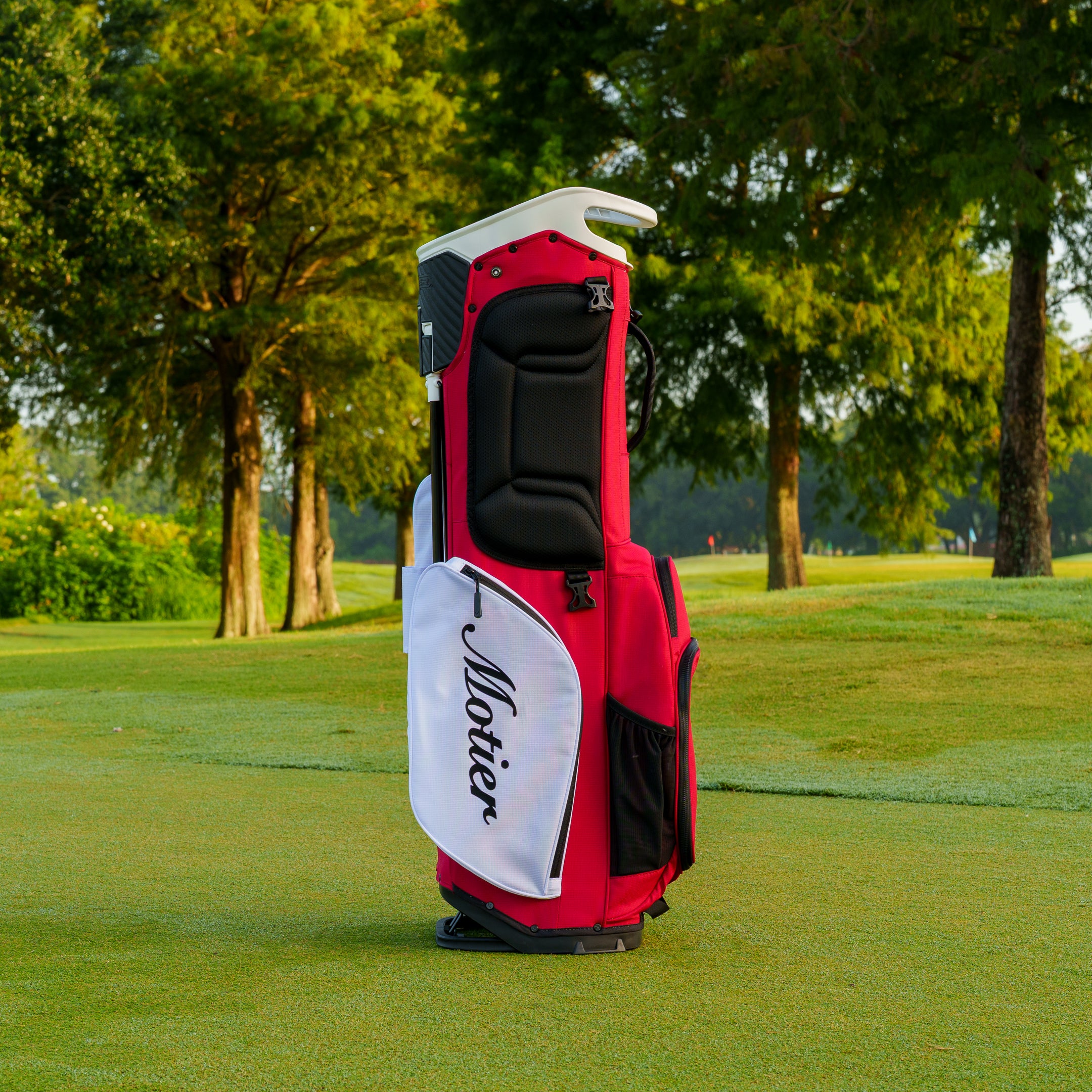 The Motier Fairway+ Callaway Tour Golf Bag (Cardinal/White)