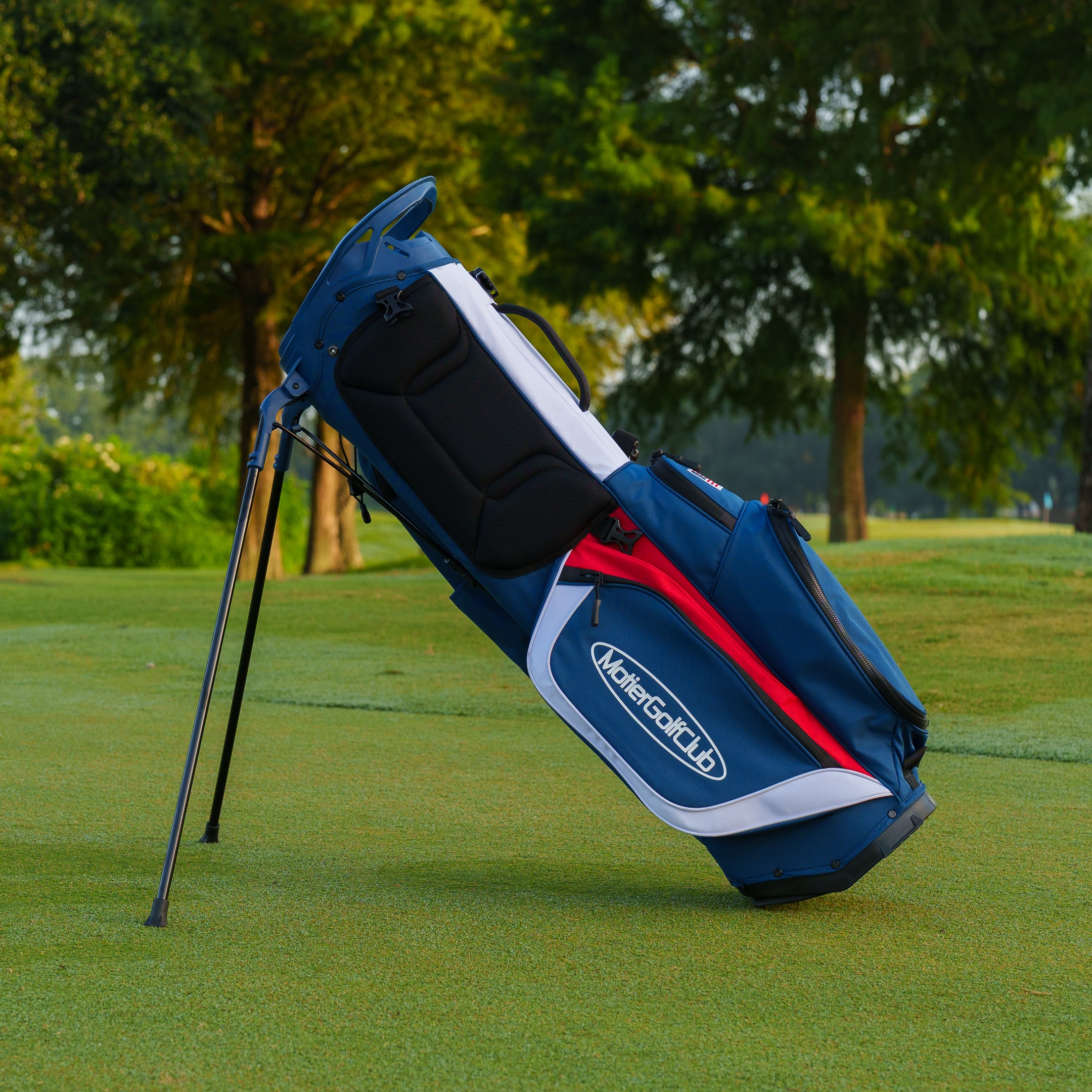 The Motier Fairway C Callaway Tour Golf Bag (White/Navy/Red)