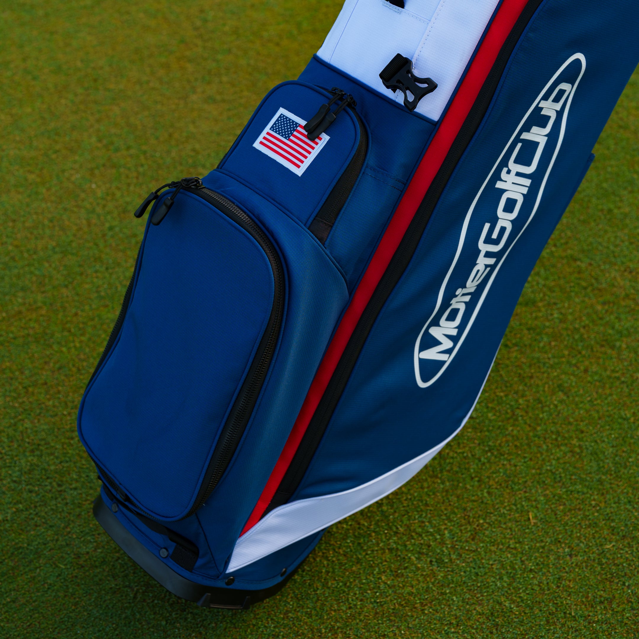 The Motier Fairway C Callaway Tour Golf Bag (White/Navy/Red)