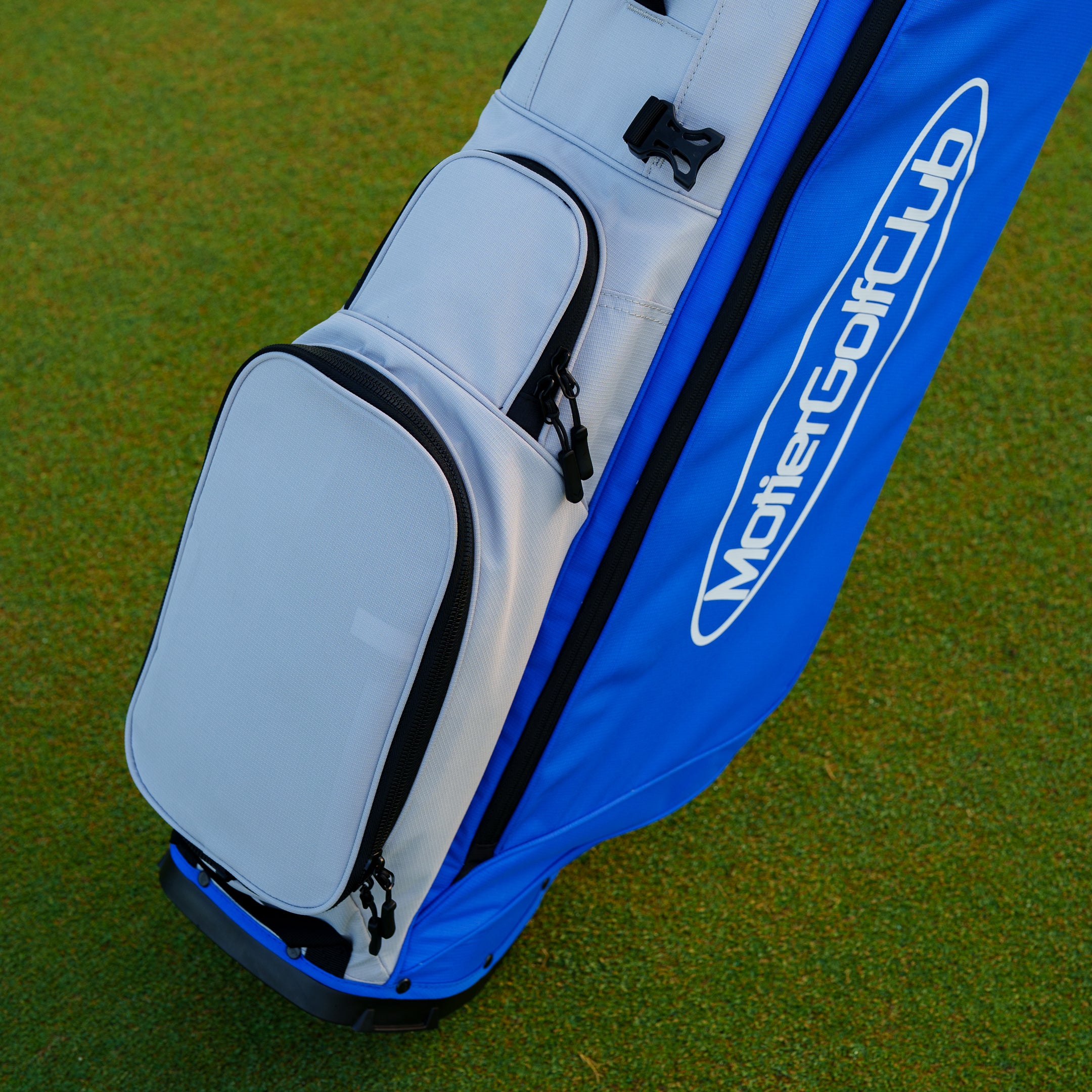 The Motier Fairway C Callaway Tour Golf Bag (Silver/Neptune)