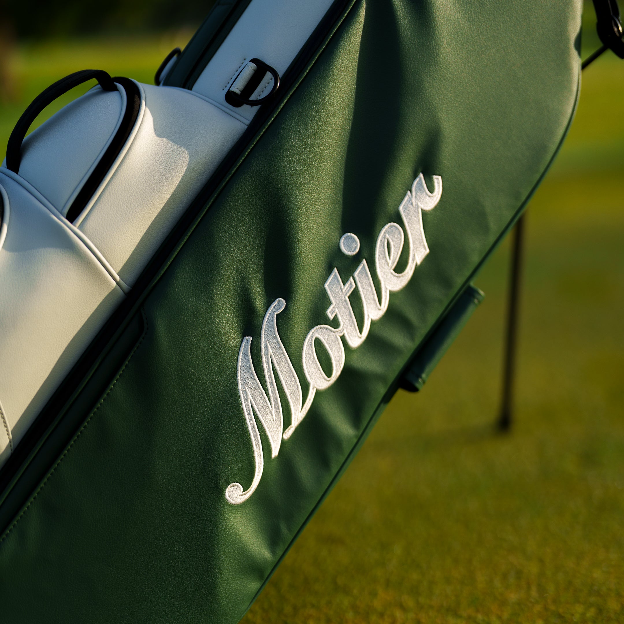 The Motier Summit Callaway Tour Golf Bag (Forest)