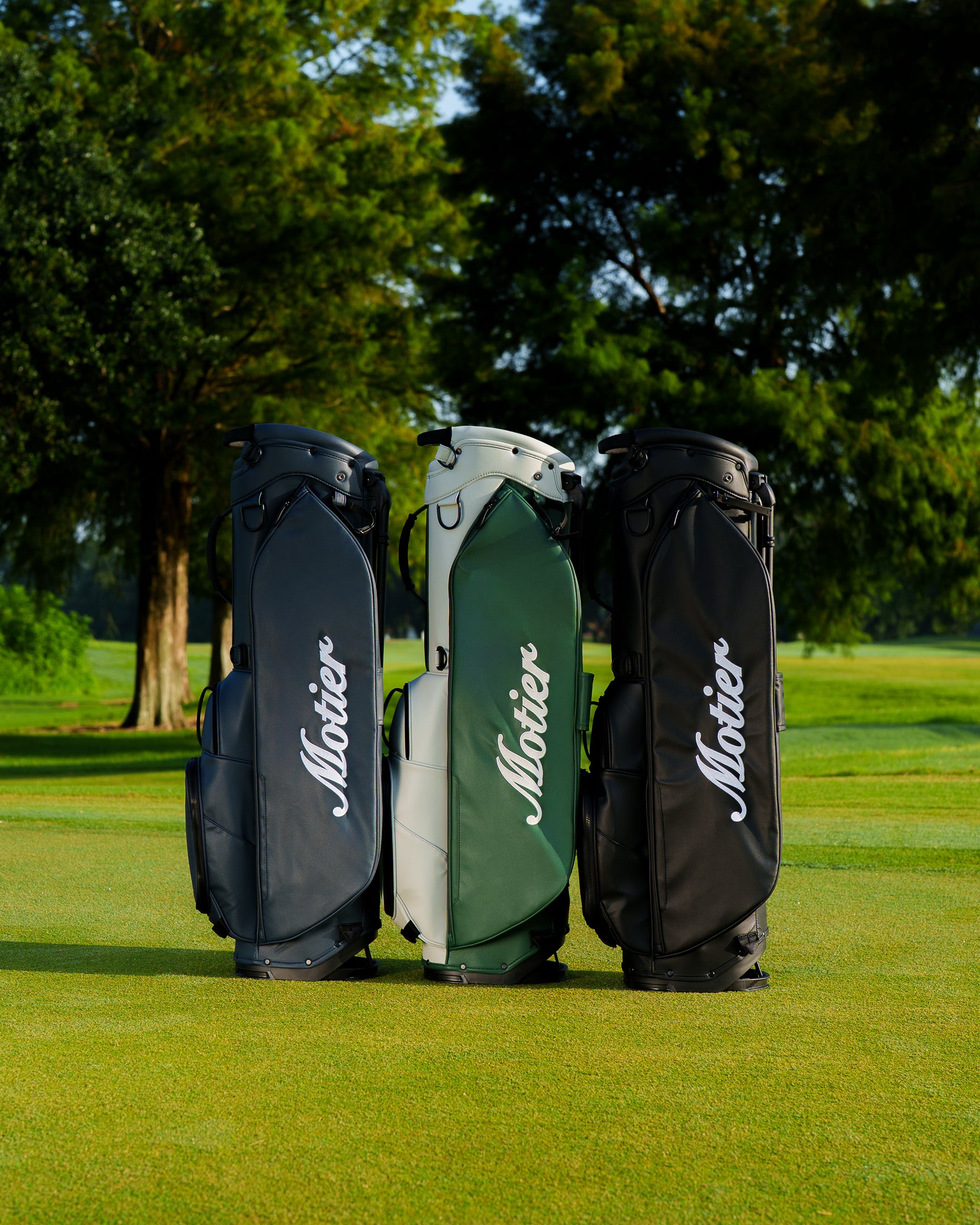 The Motier Summit Callaway Tour Golf Bag (Forest)