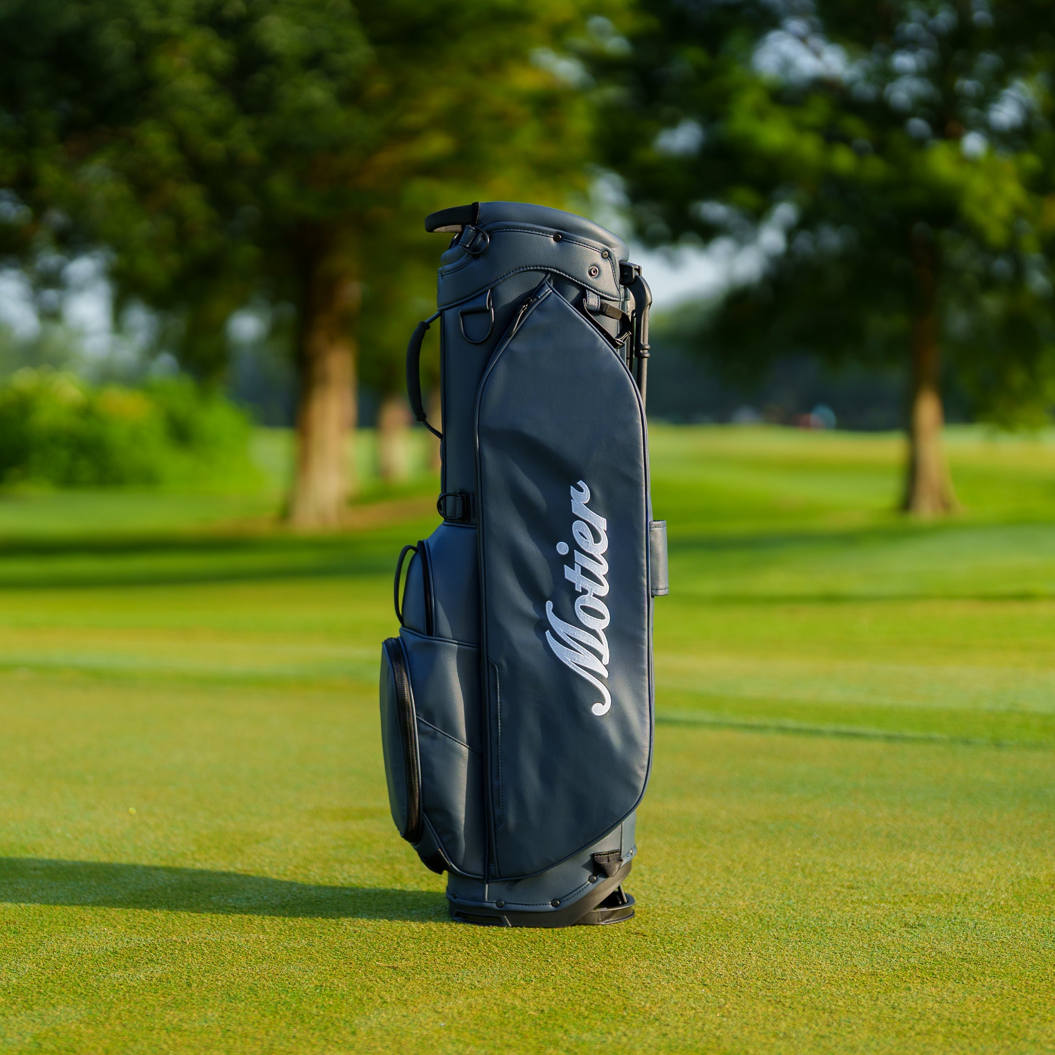 The Motier Summit Callaway Tour Golf Bag (Tahoe)