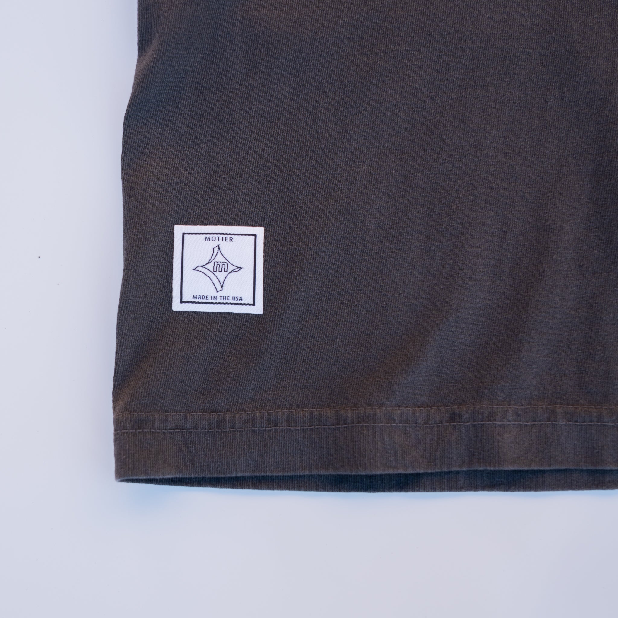 The Offset Chrome Tee (Graphite) - Motier Lafayette 