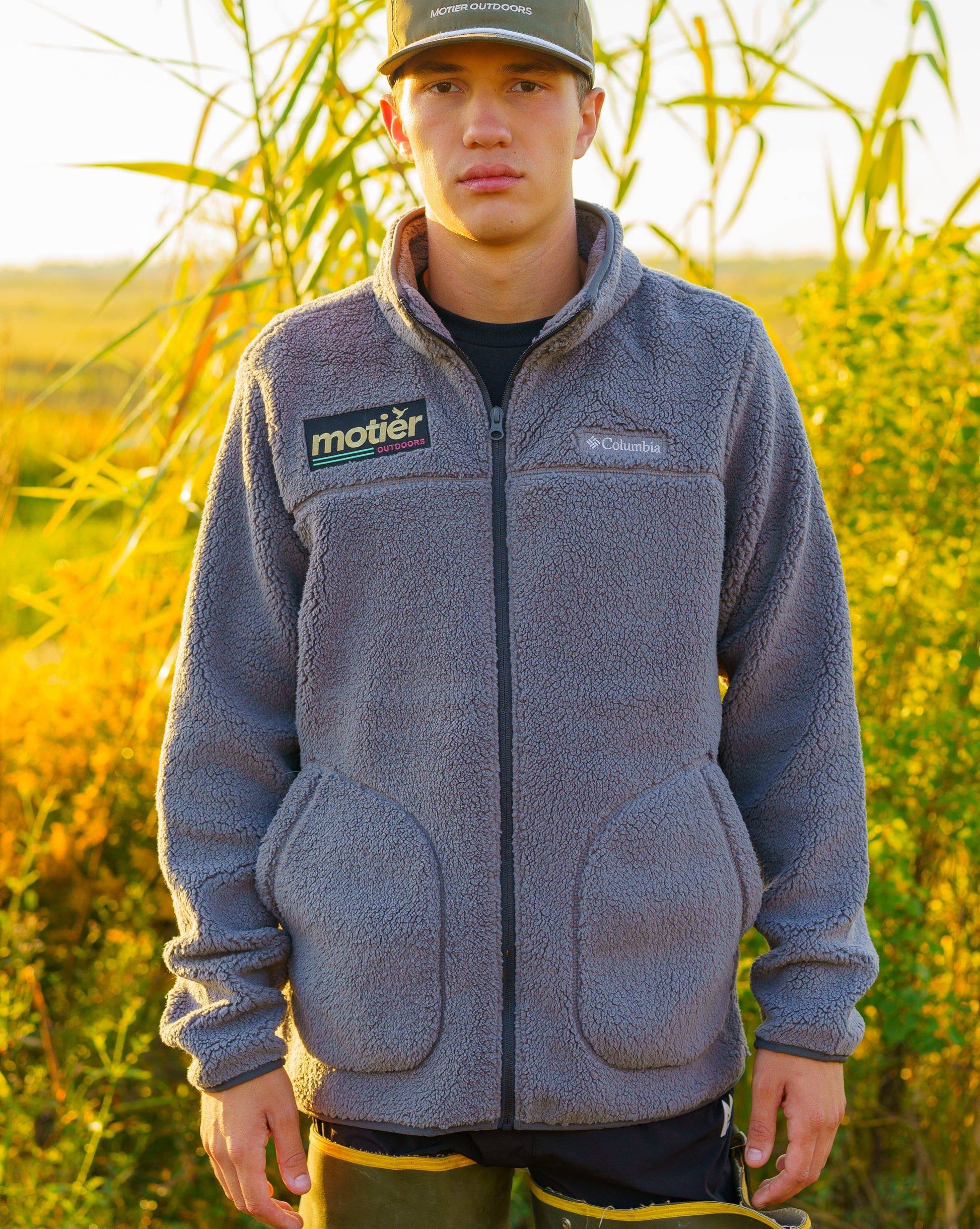 The Motier Outdoors Sherpa Full-Zip Fleece Jacket (Gunmetal) - Motier Lafayette 