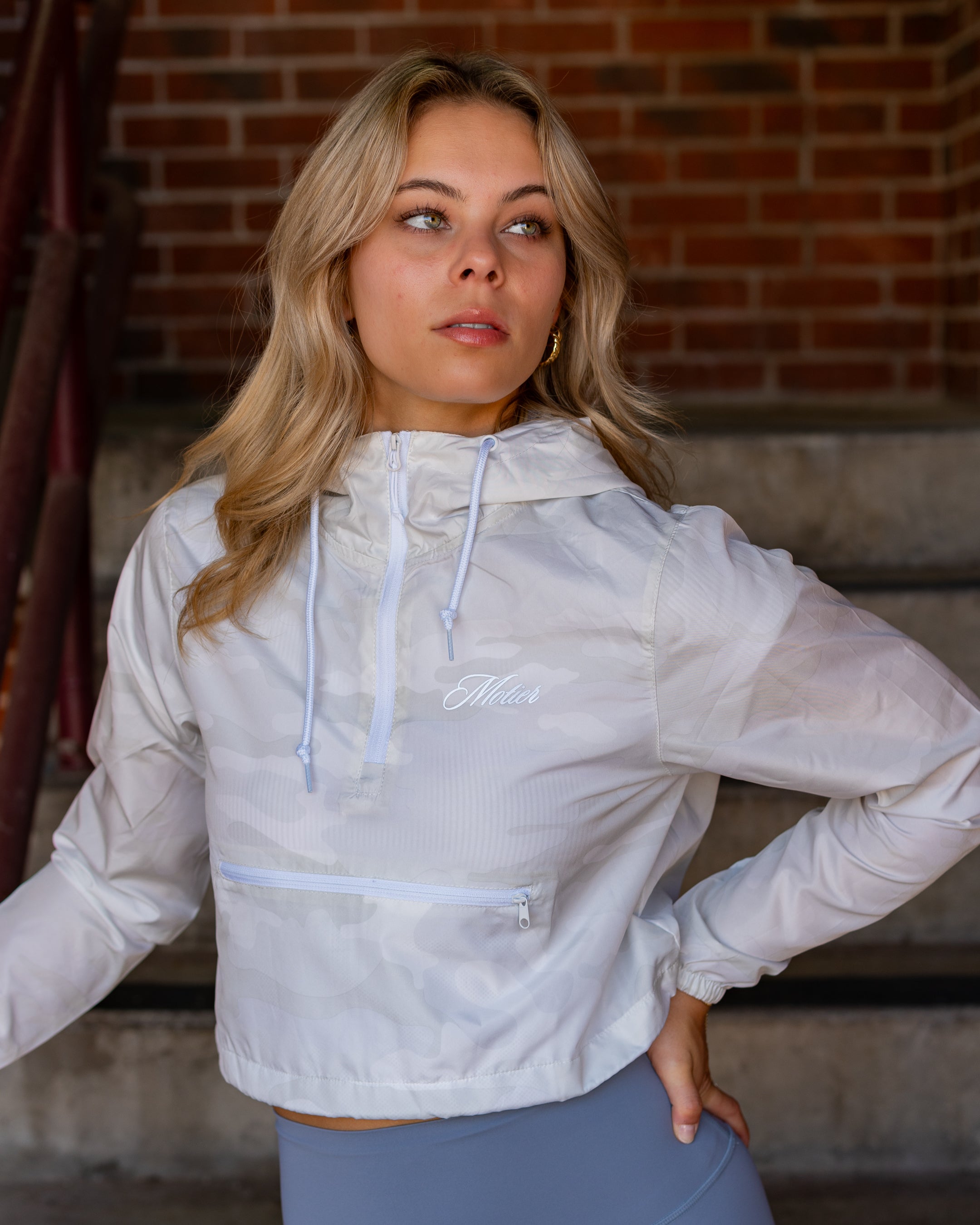 Women's Cropped Anorak (Snow) - Motier Lafayette 