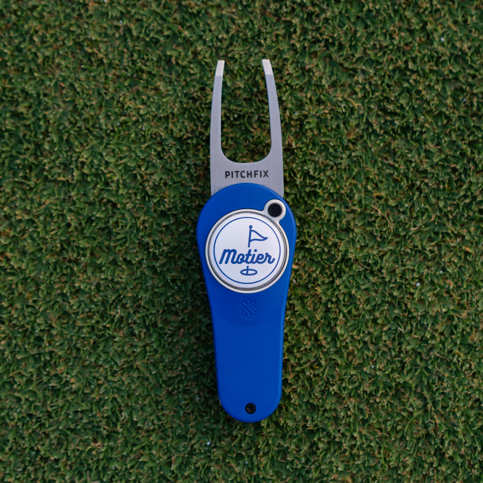 Motier Divot Tool (Royal)