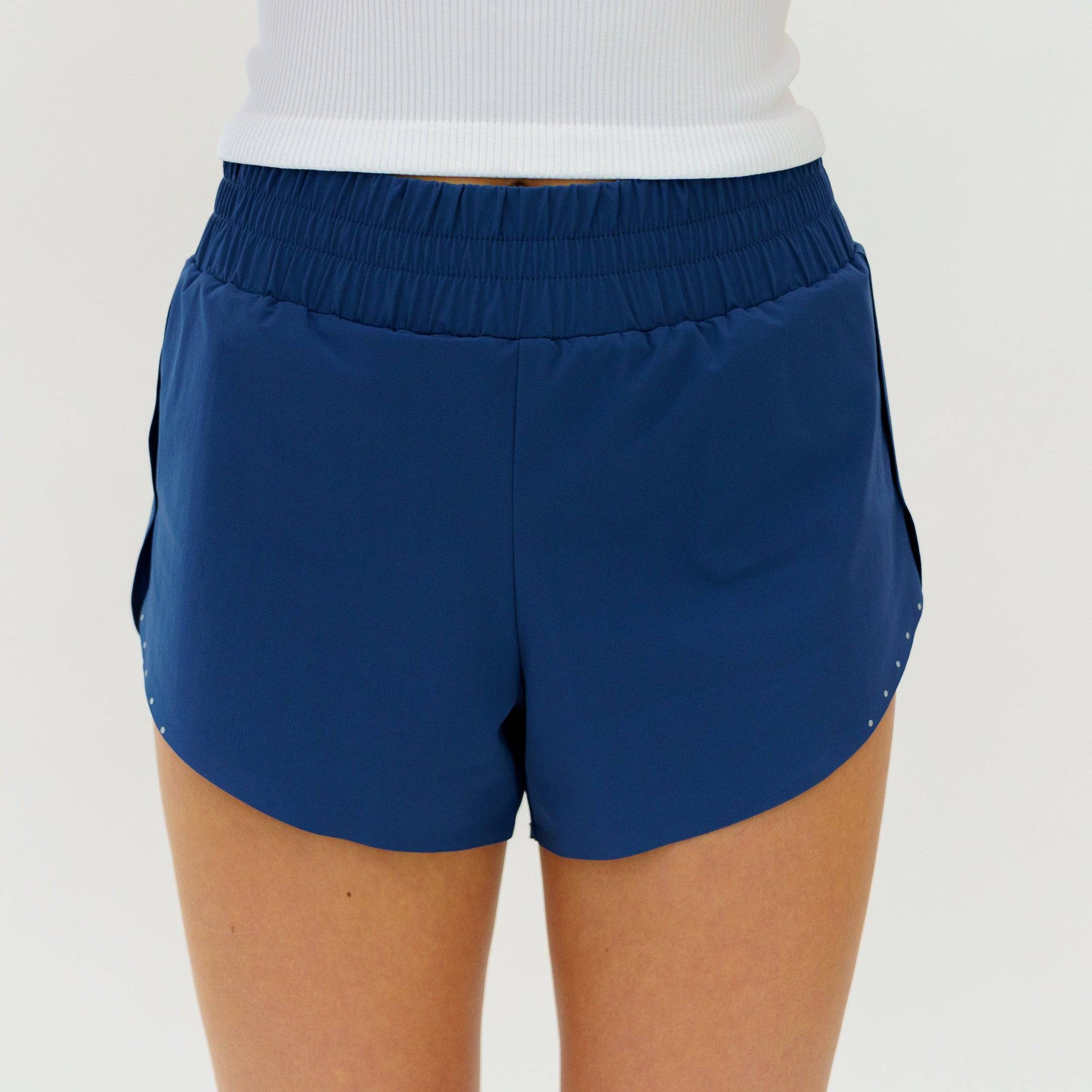 Motier Women's Elevate Shorts (Navy) - Motier Lafayette 