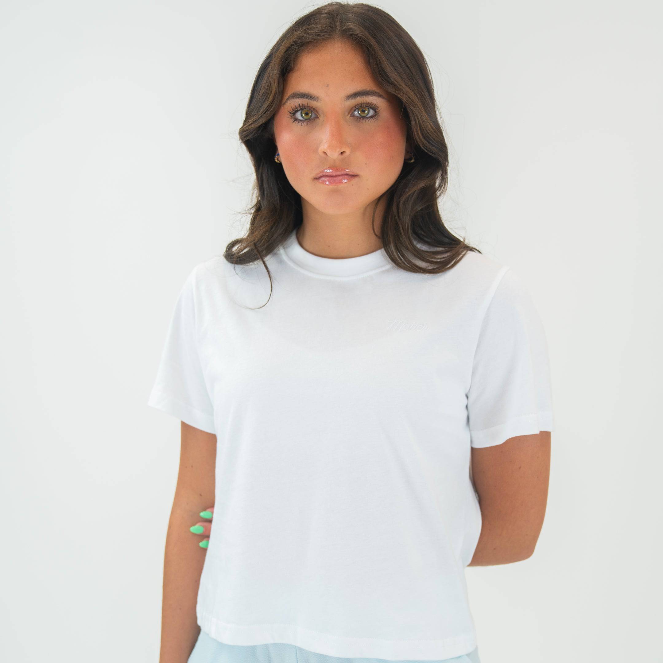 The Evelyn Script Baby Tee (White) - Motier Lafayette 