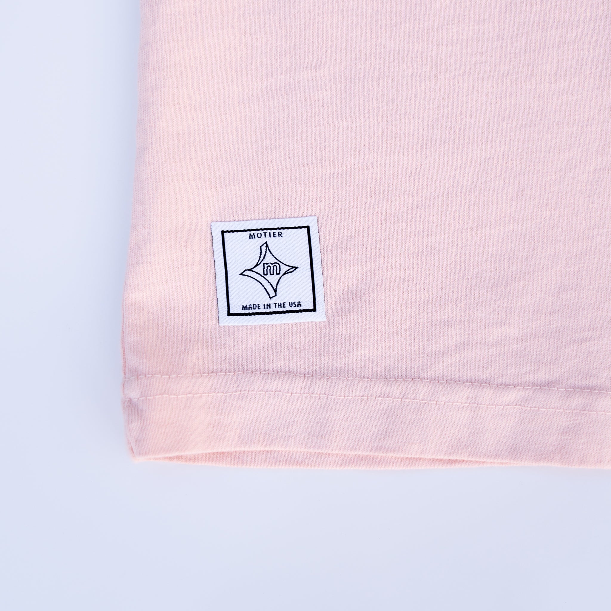 The Globalist Luxe Tee (Peach) - Motier Lafayette 