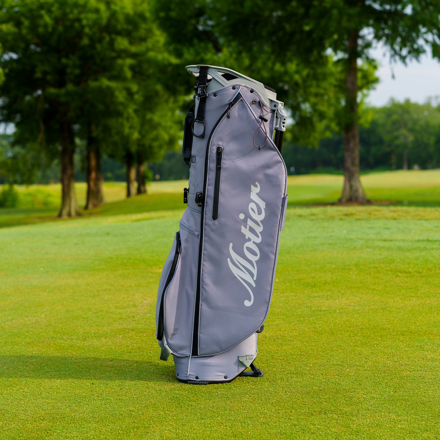 The Motier Fairway C Callaway Tour Golf Bag (Grey)