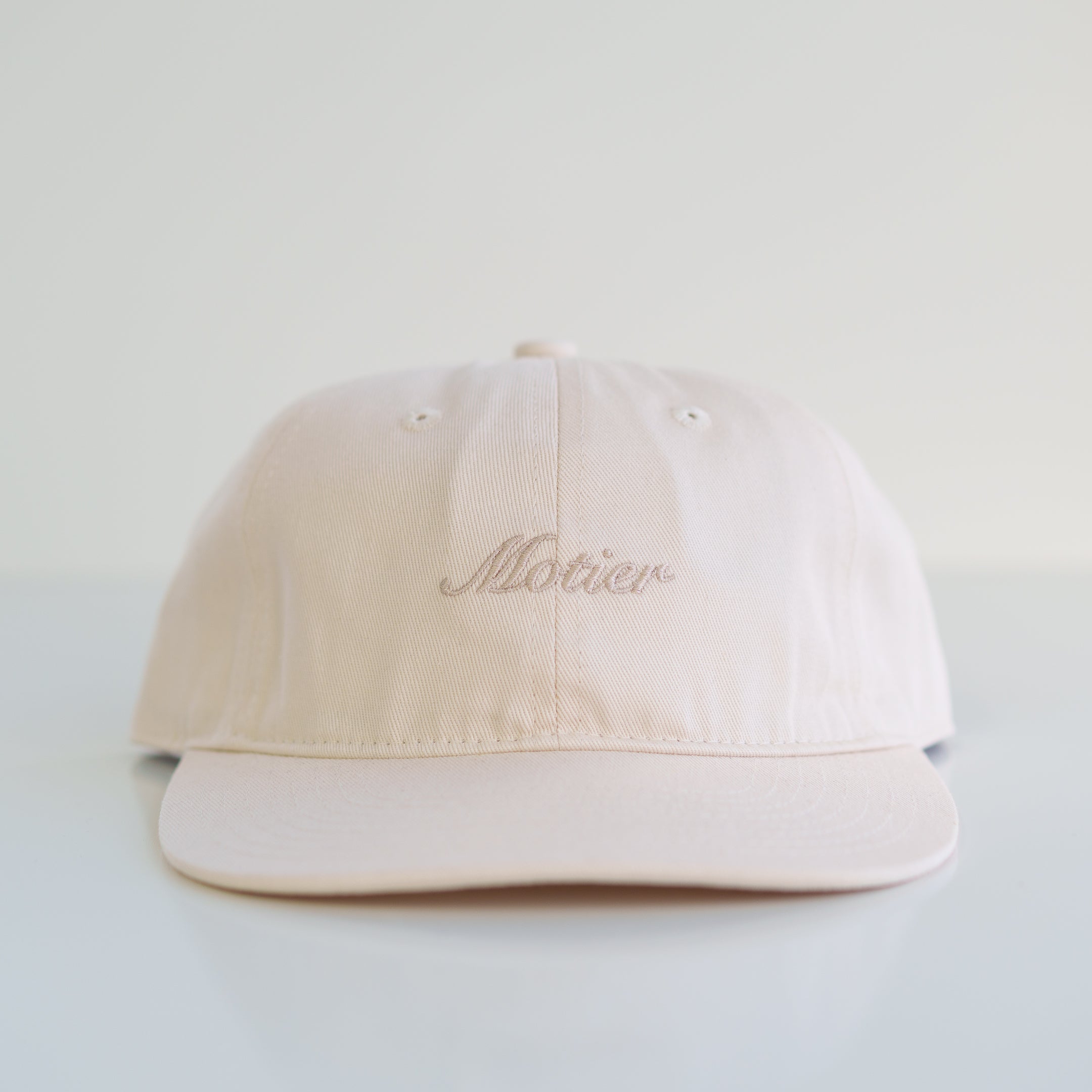 The Two Tone Script Strapback (Crème) - Motier Lafayette 