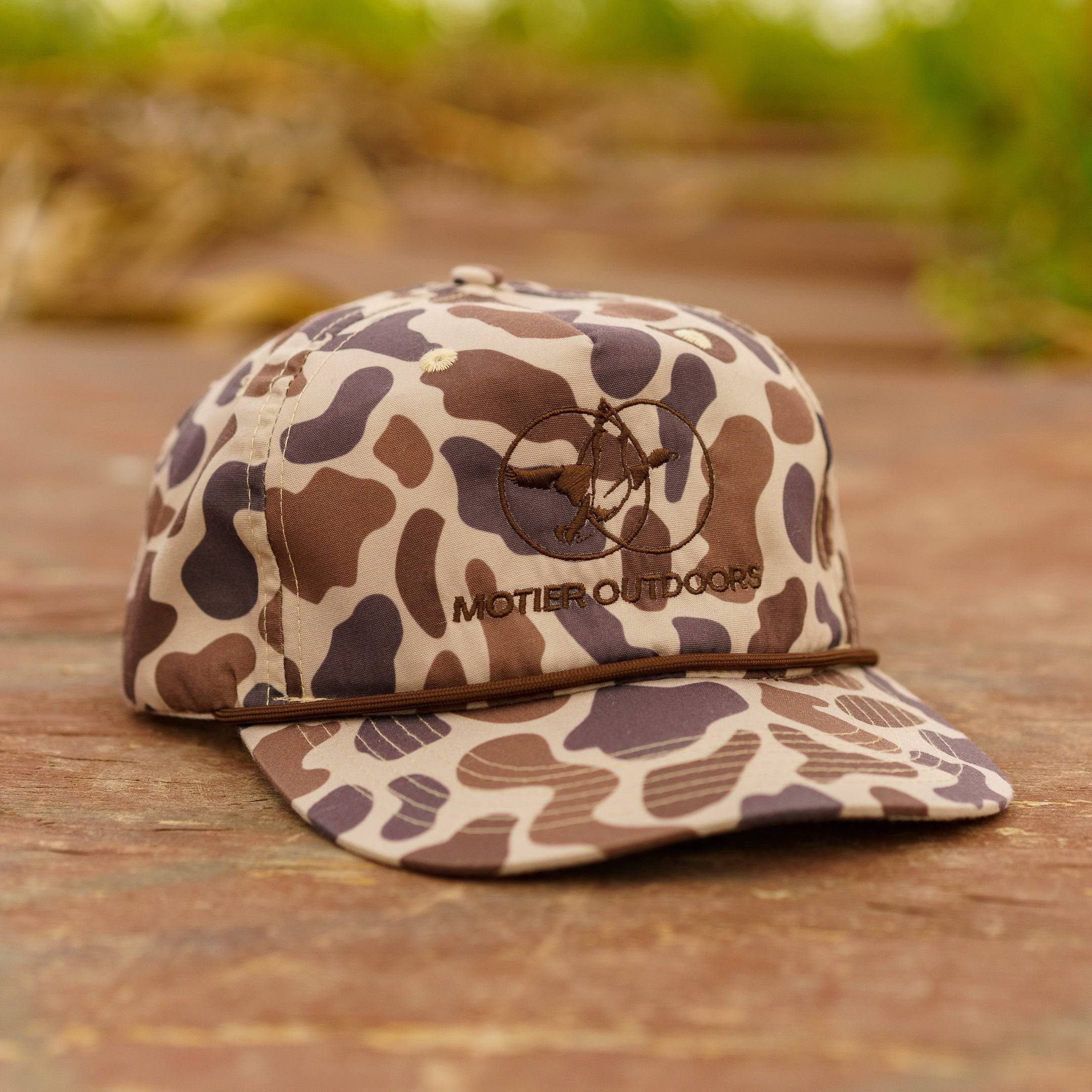 The Outdoors Camo Decoy Hat (Brown Marsh) - Motier Lafayette 