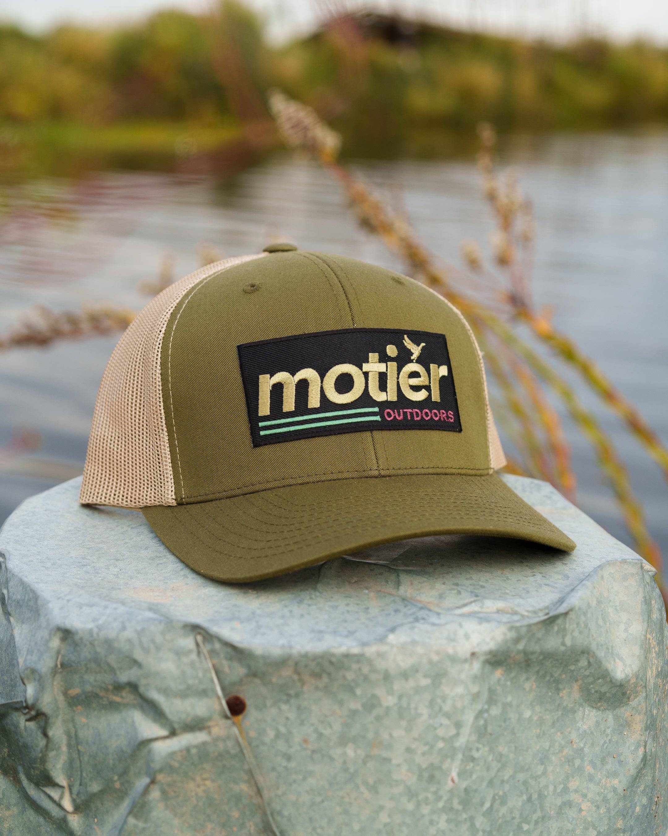 The Outdoors Meshback Patch Hat (Moss/Tan) - Motier Lafayette 