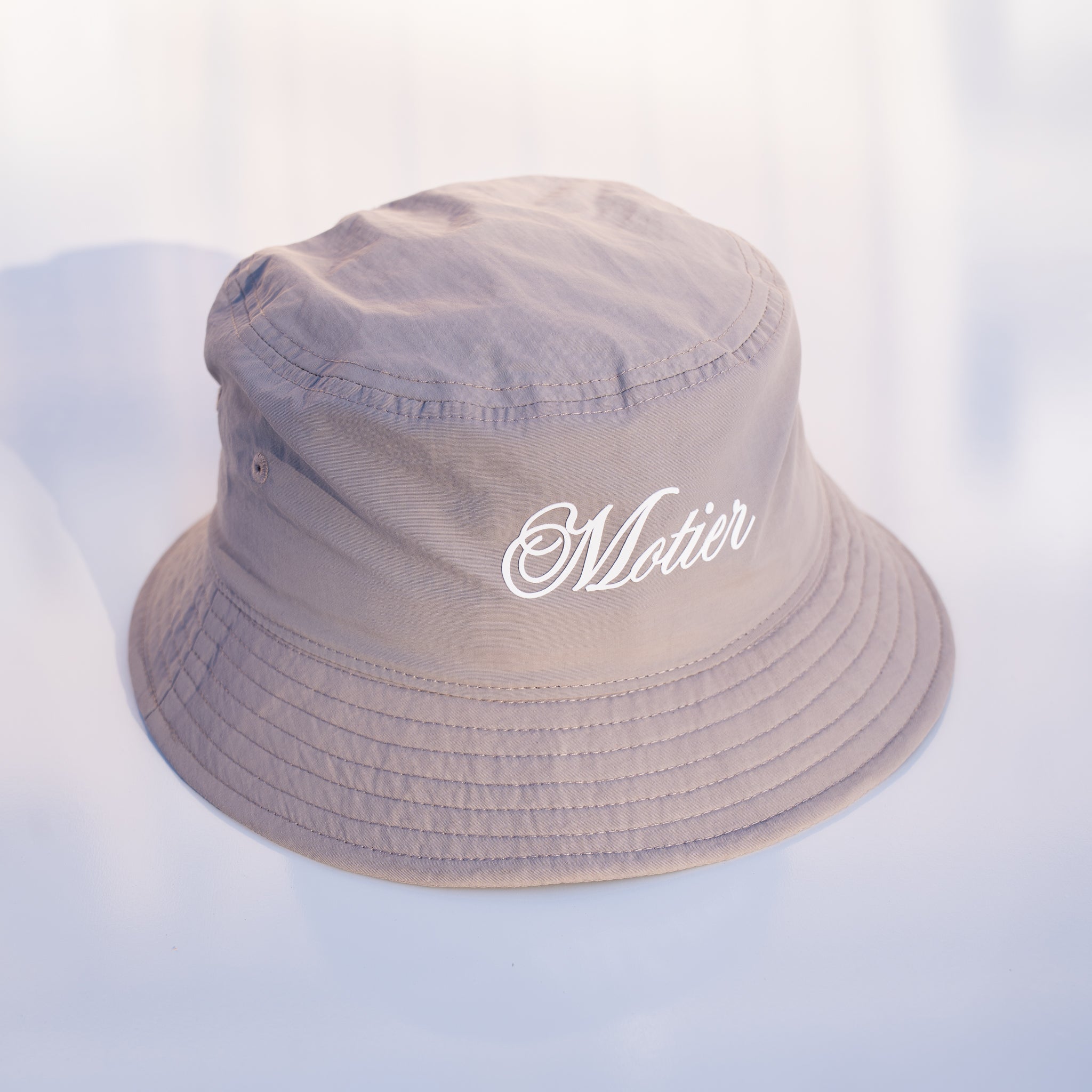 Grand Script Nylon Bucket Hat (Atmosphere) - Motier Lafayette 