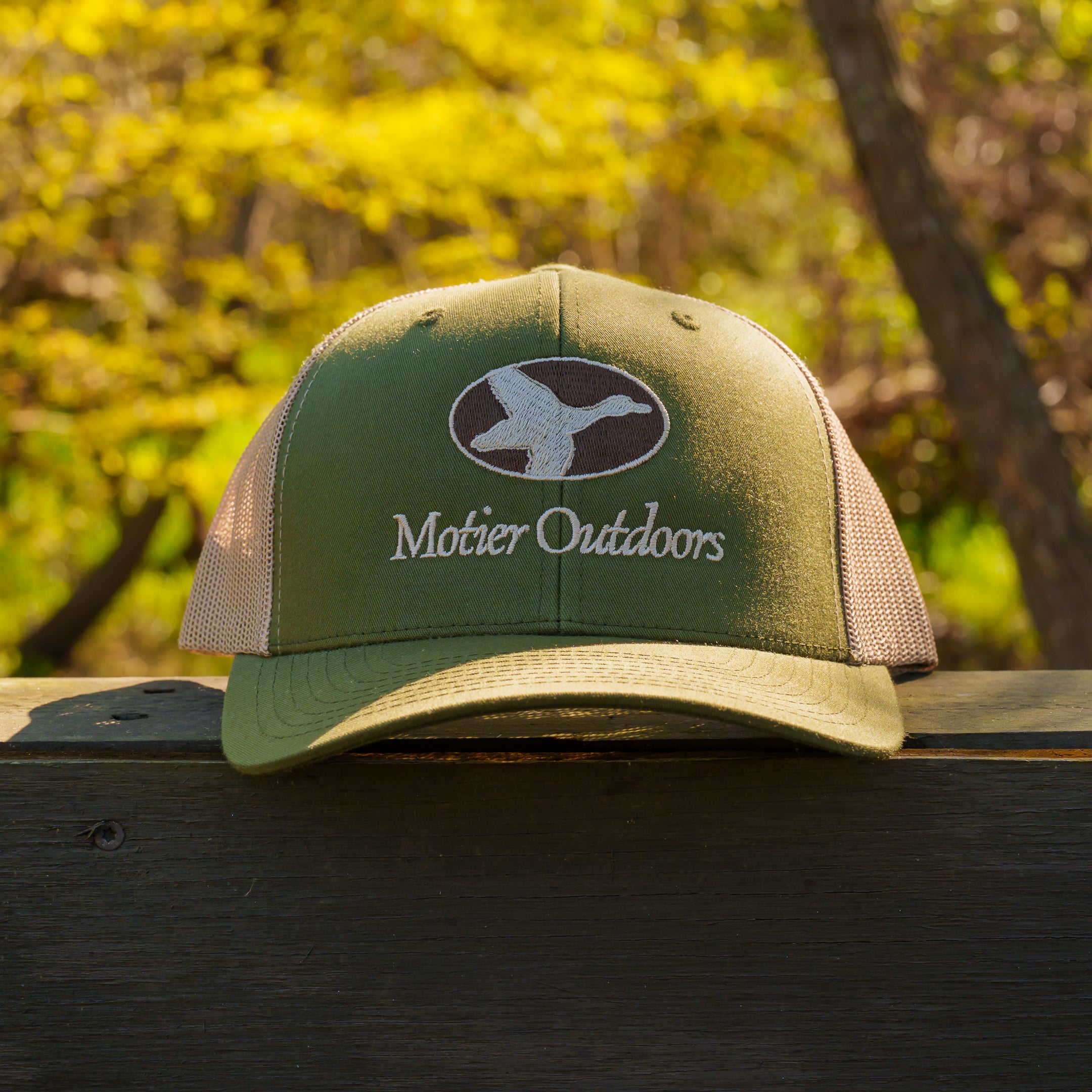 The Outdoors Meshback Mallard Hat (Moss/Tan)