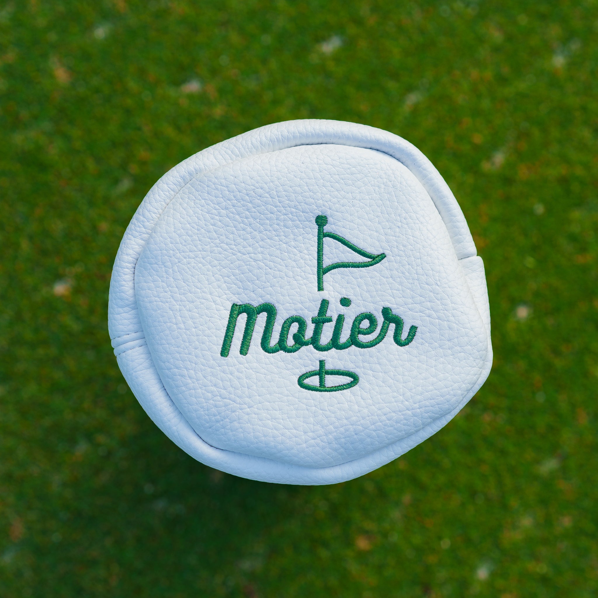 The Motier Pin Barrel Driver Headcover (White) - Motier Lafayette 