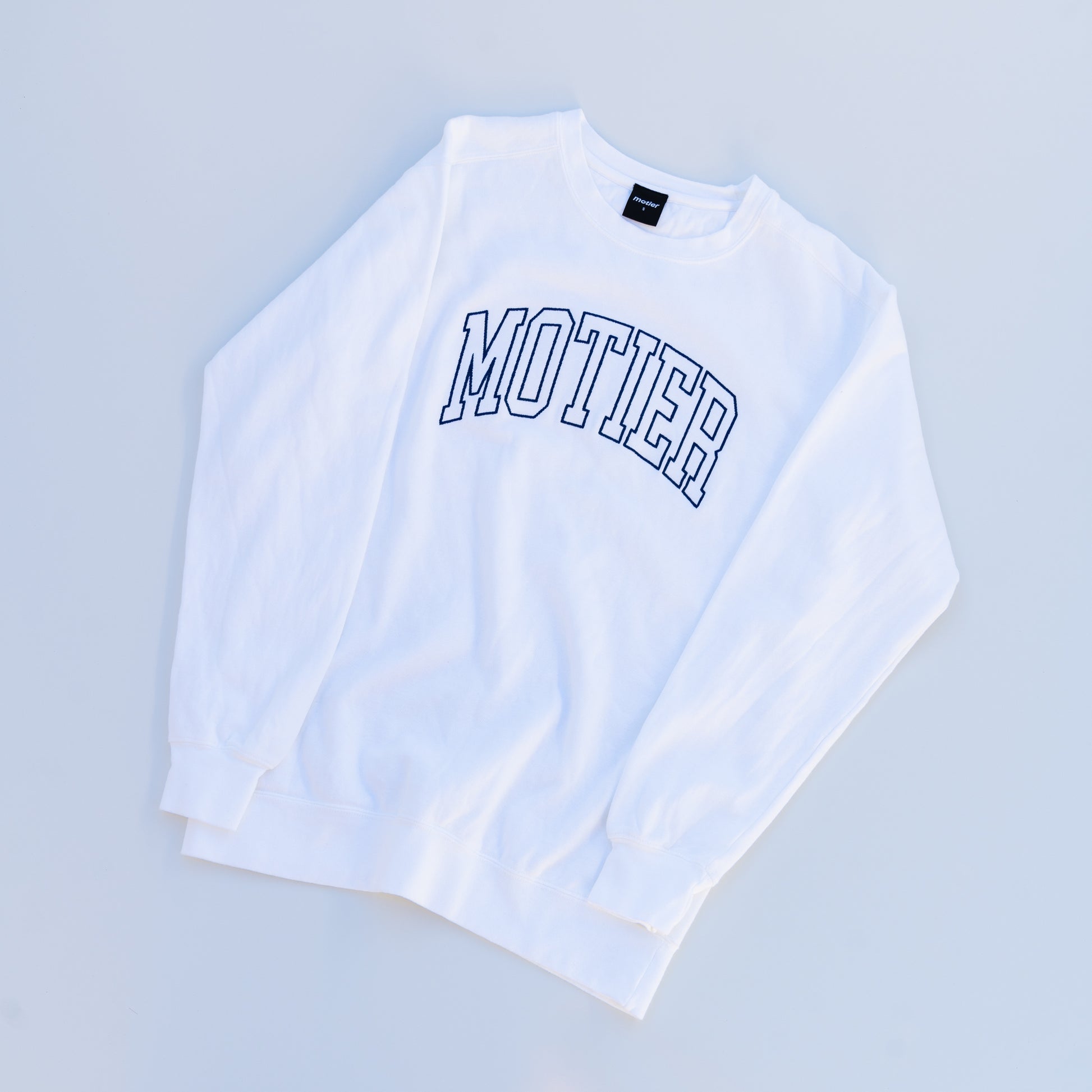 The Heritage Crewneck (White) - Motier Lafayette 