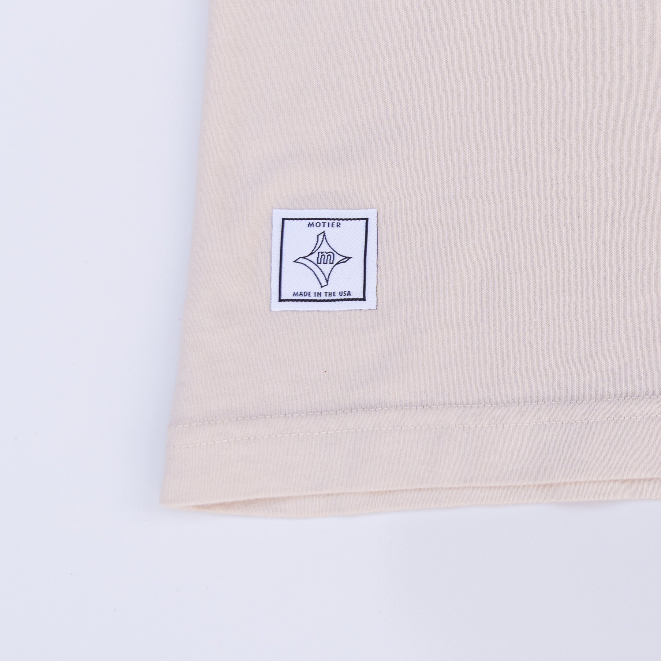 The Contra Luxe Tee (Moonbeam) - Motier Lafayette 