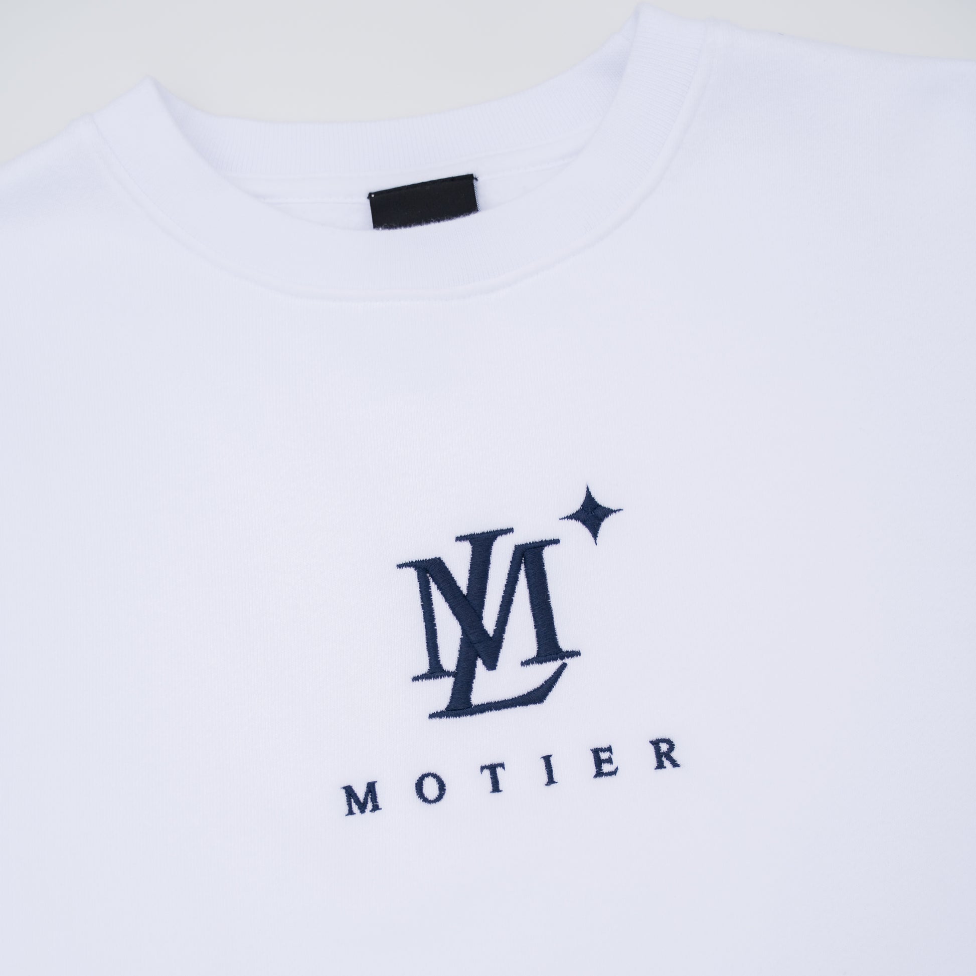 The Insignia Embroidery Luxe Crewneck (White) - Motier Lafayette 