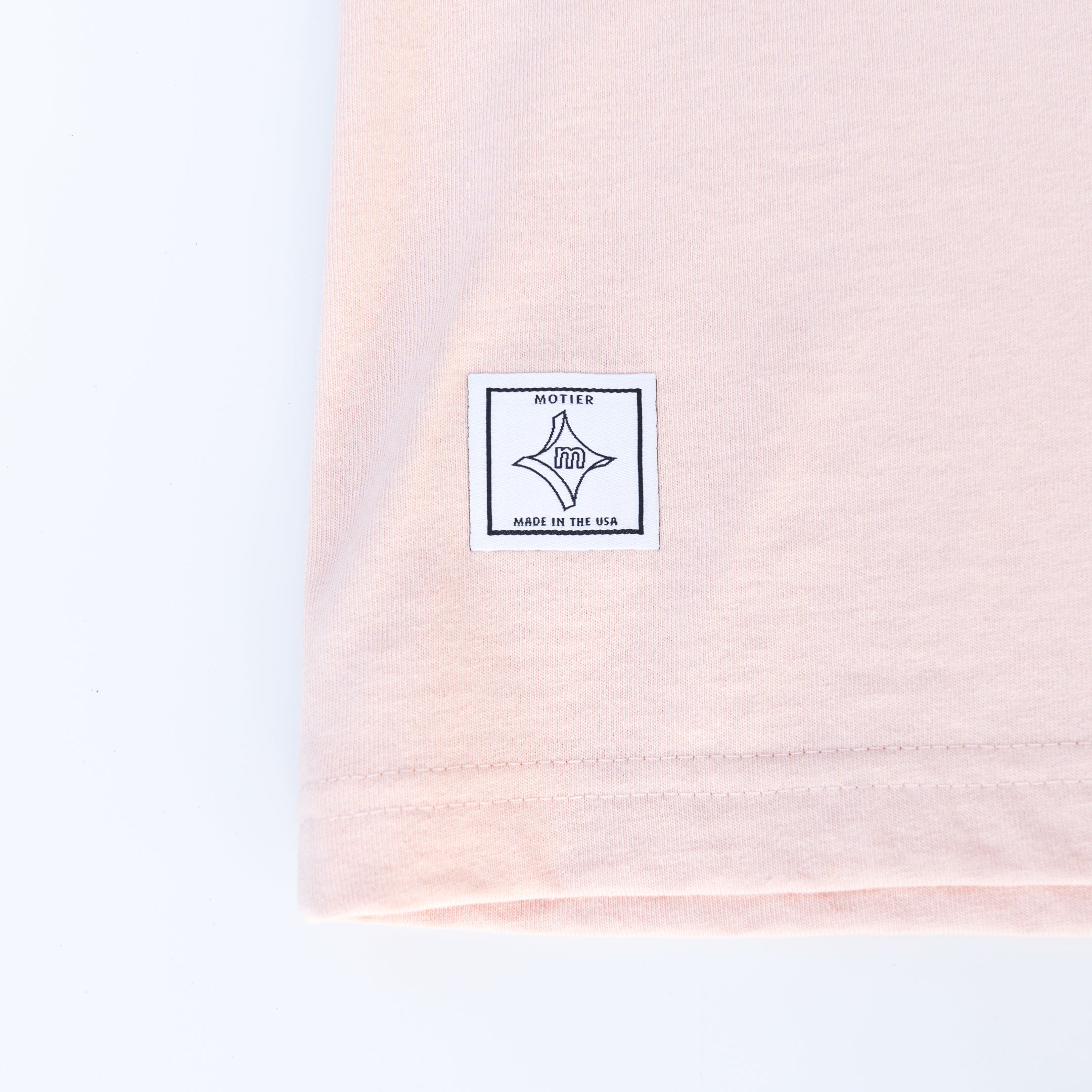 The Layers Luxe Tee (Peach) - Motier Lafayette 