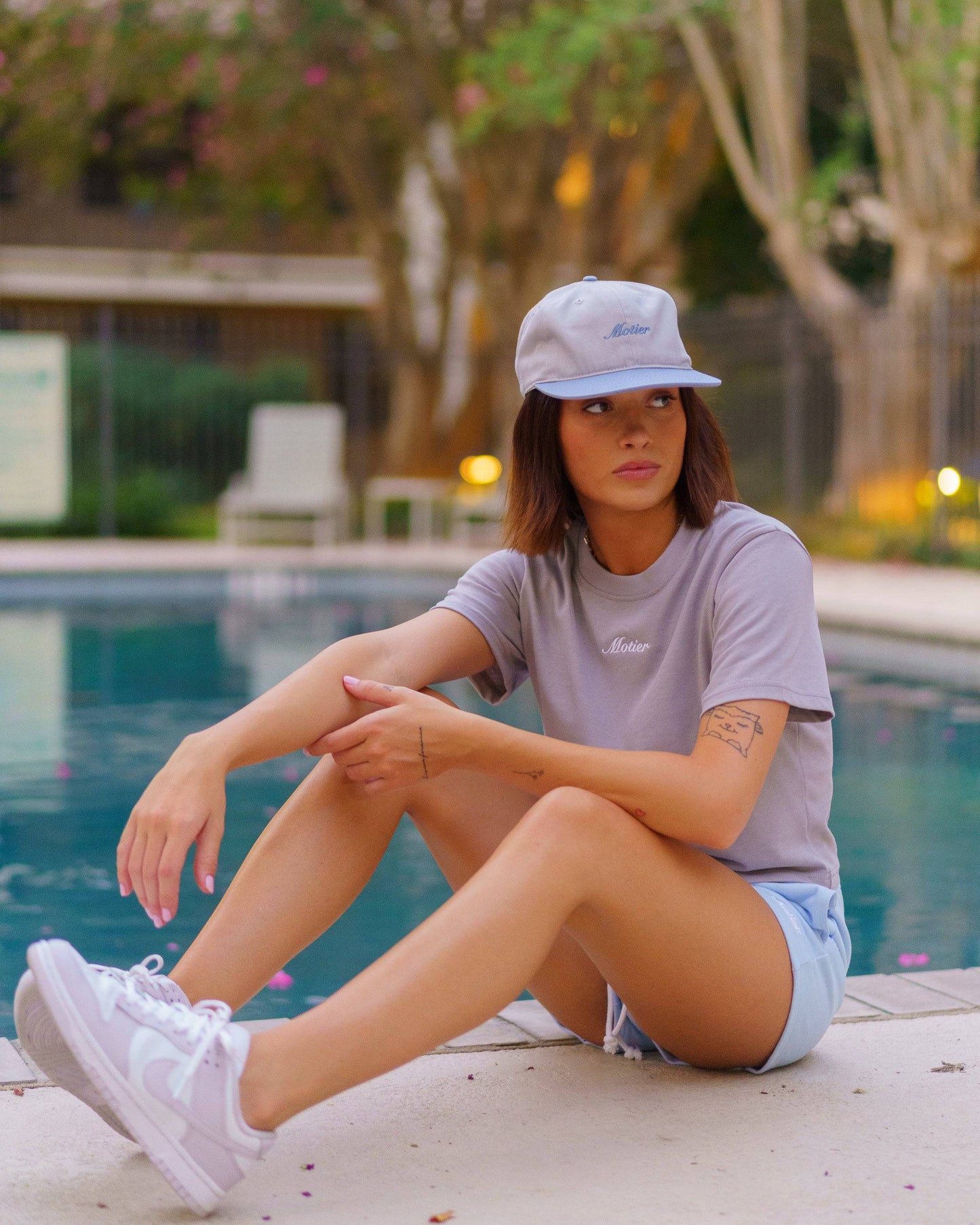 The Script Luxe Crop (Dark Clear)