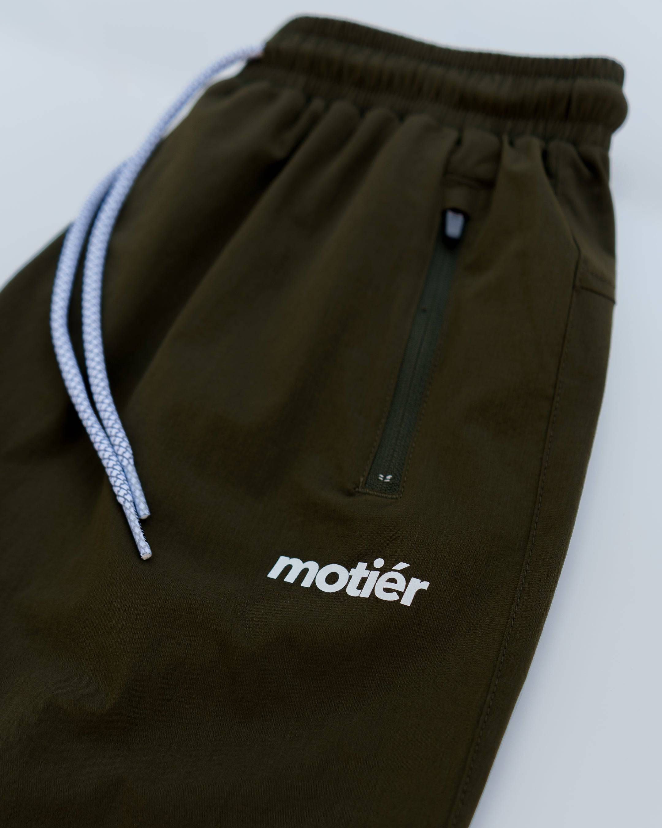Marquis Active Pants 2.0 (Dark Moss) - Motier Lafayette 
