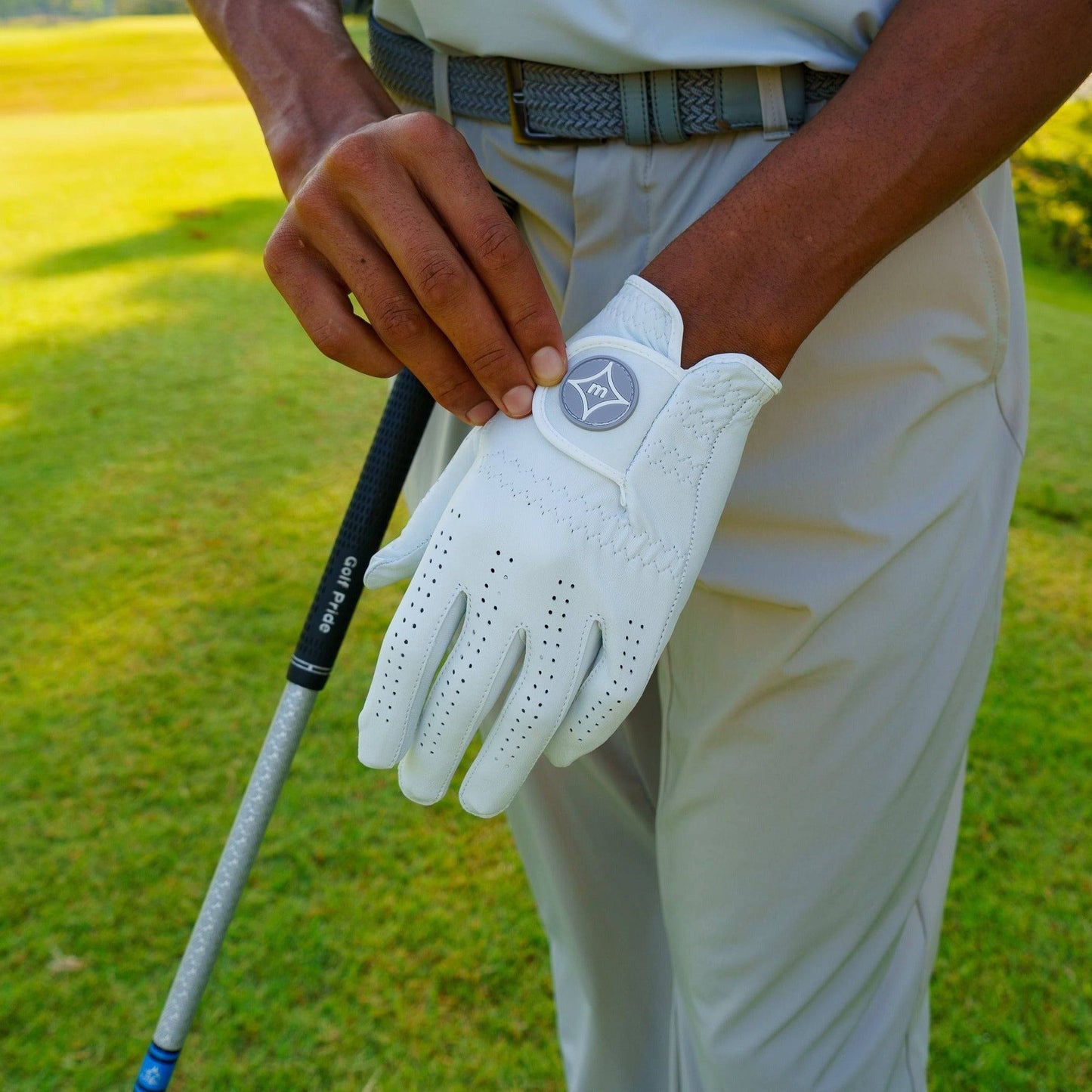 The InTouch Performance Golf Glove