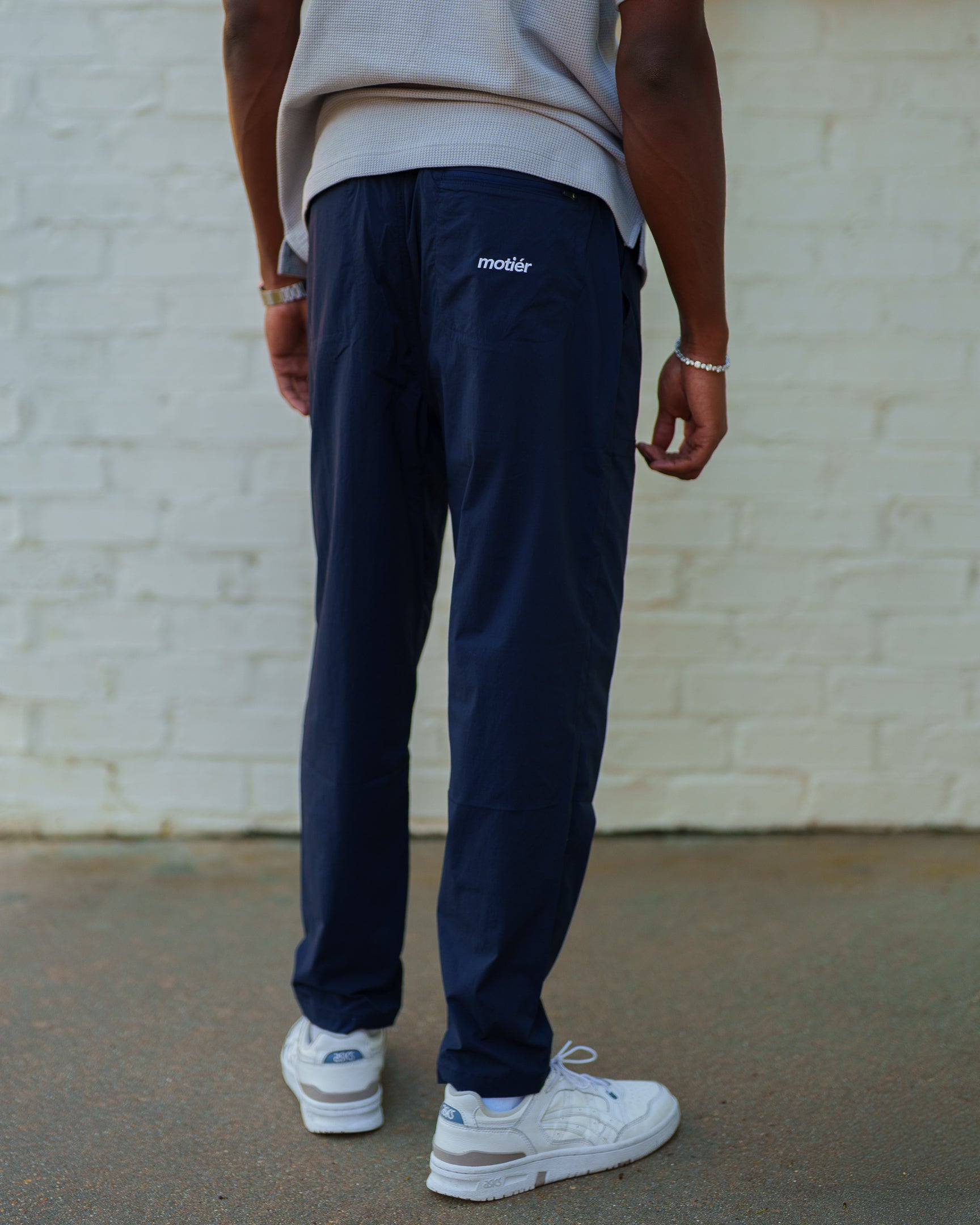 The Charles Tapered Pant (True Navy) - Motier Lafayette 