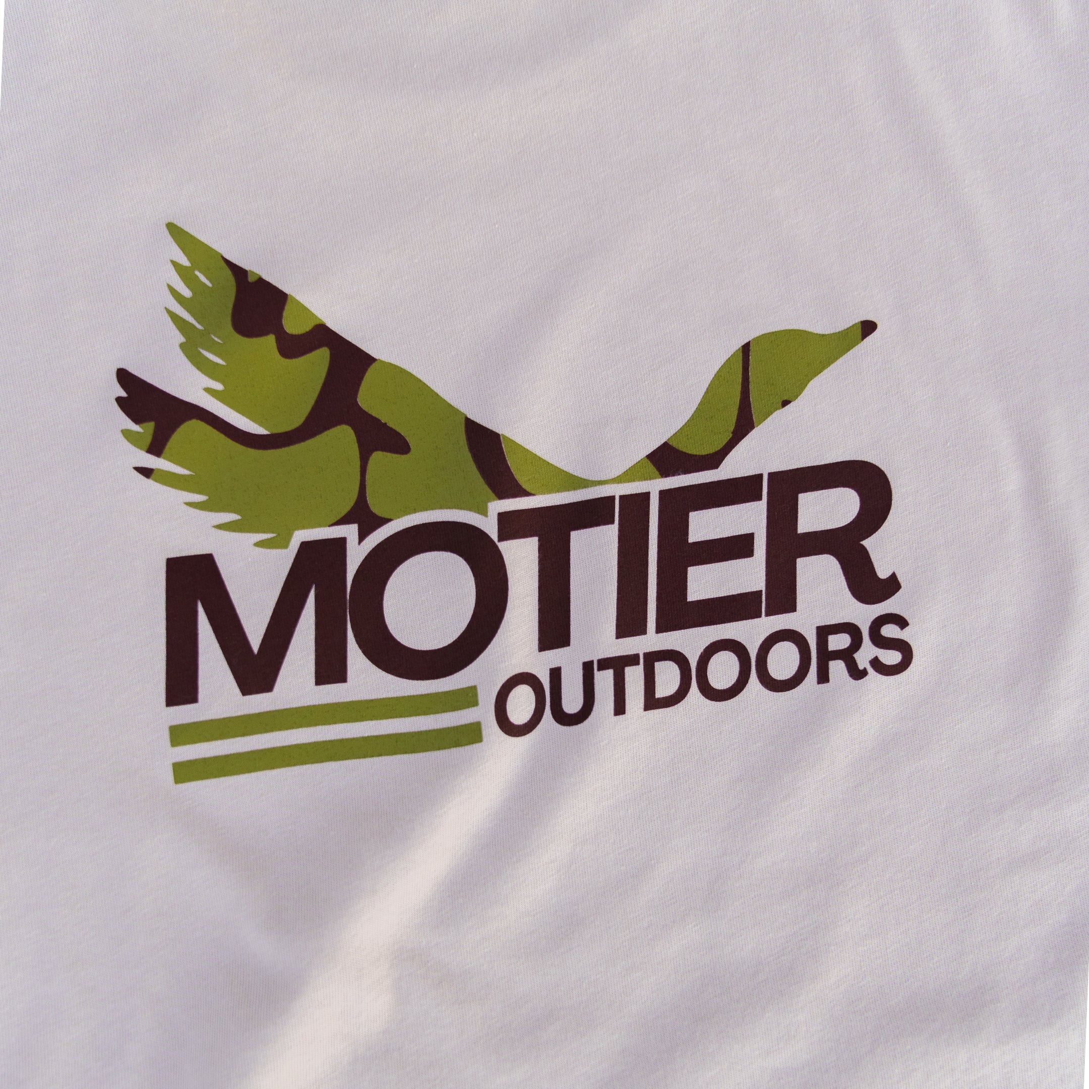 Motier Outdoors Camo L/S Luxe Tee (White Sand)