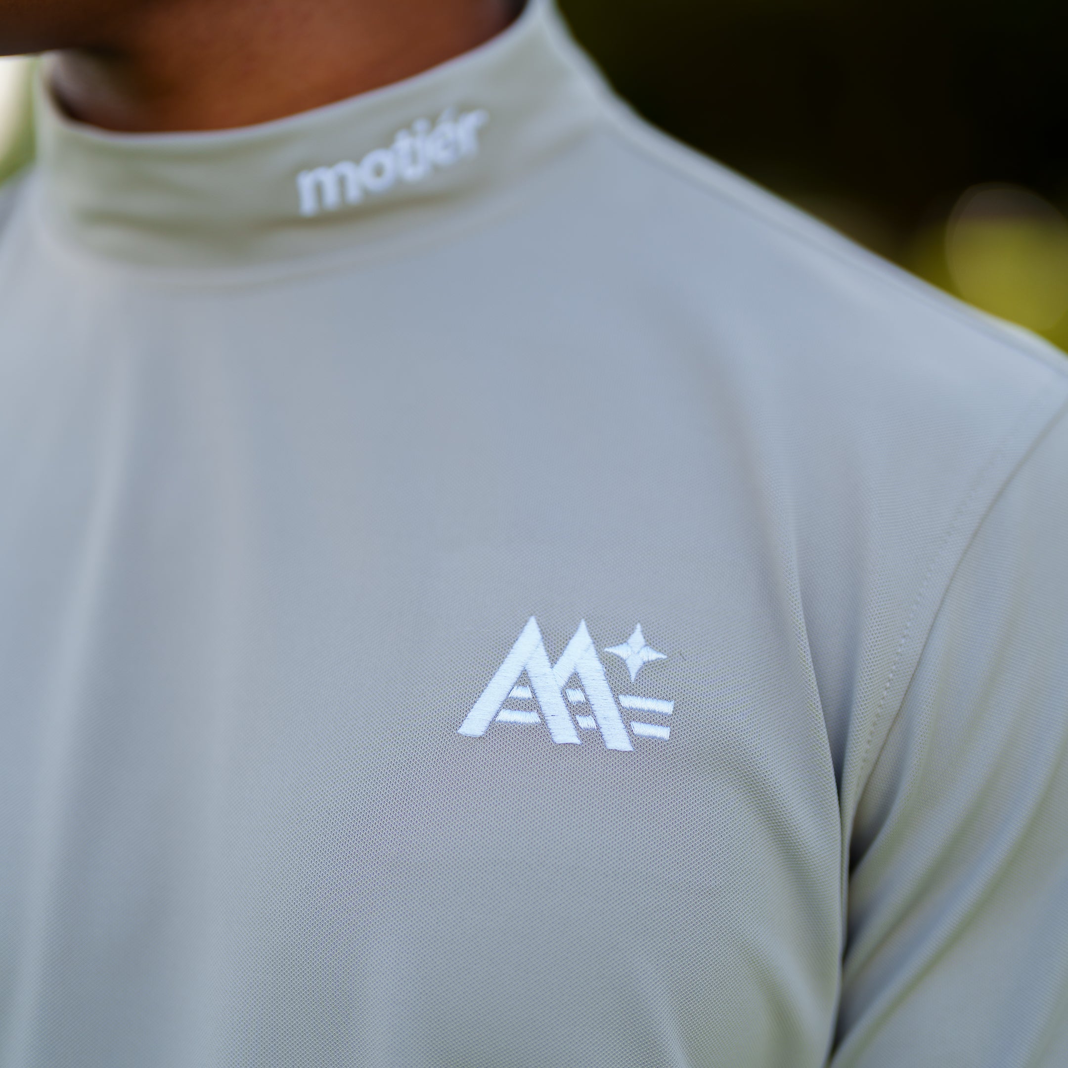The Motier Tour Performance Mock Neck (Grey)