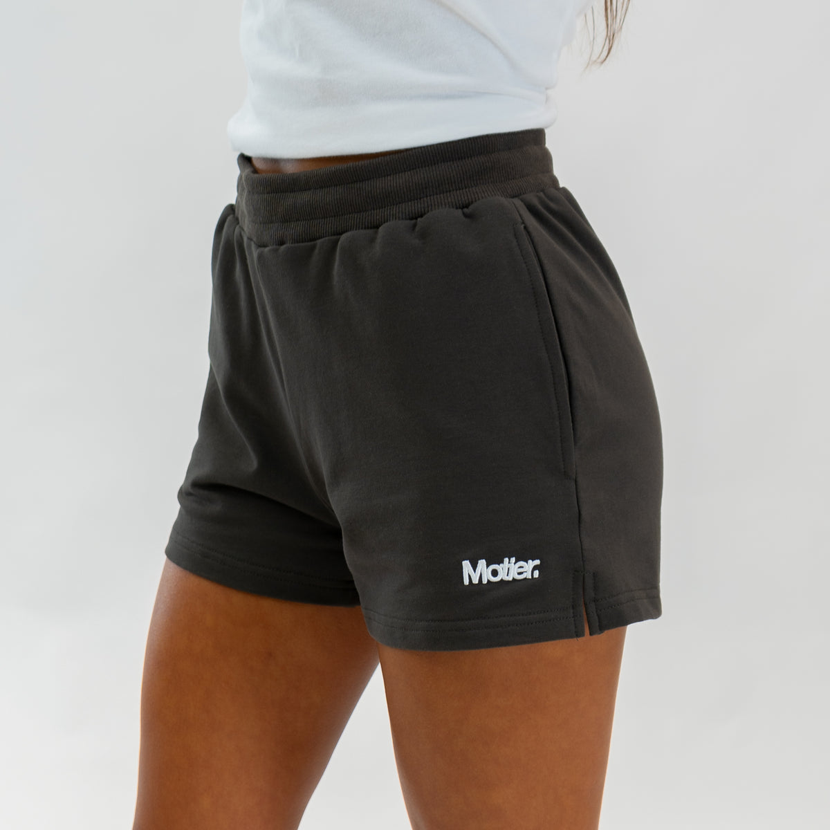 Motier Lafayette Refresh Flow Shorts in Brownstone, casual men's shorts with a relaxed fit and stylish design.