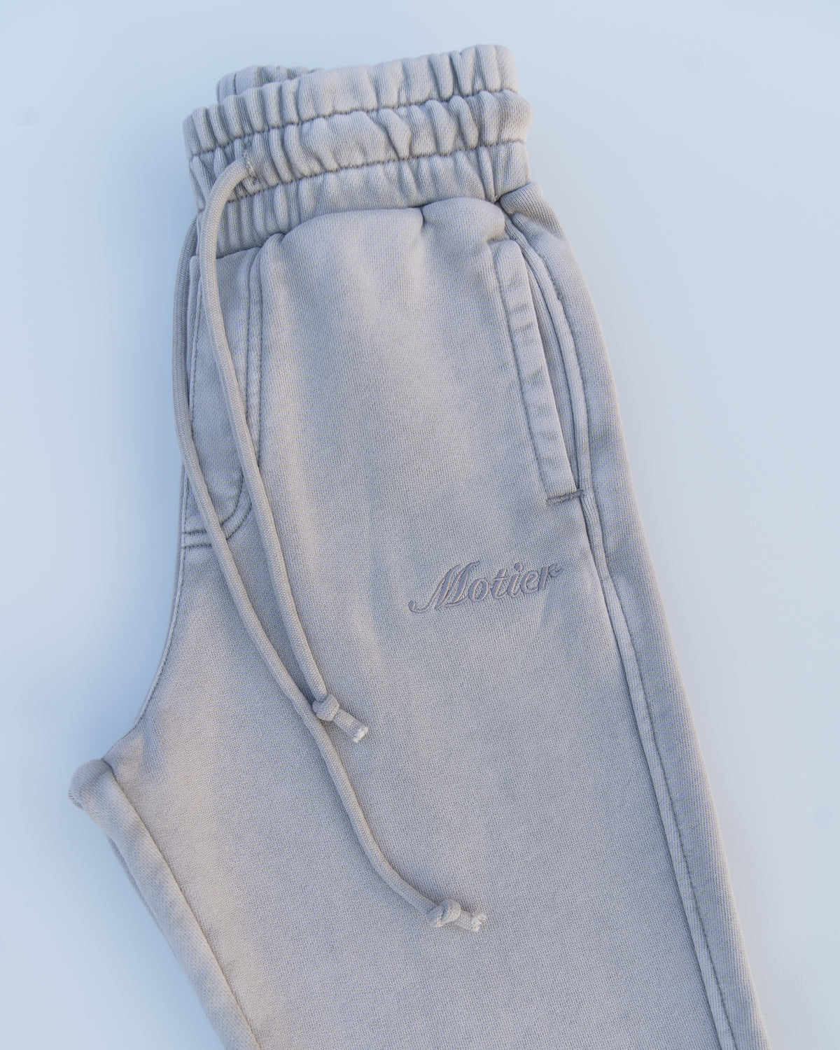 Youth Motier Lafayette Vital Signature Sweatpants in Paloma color, featuring a comfortable fit and casual style.
