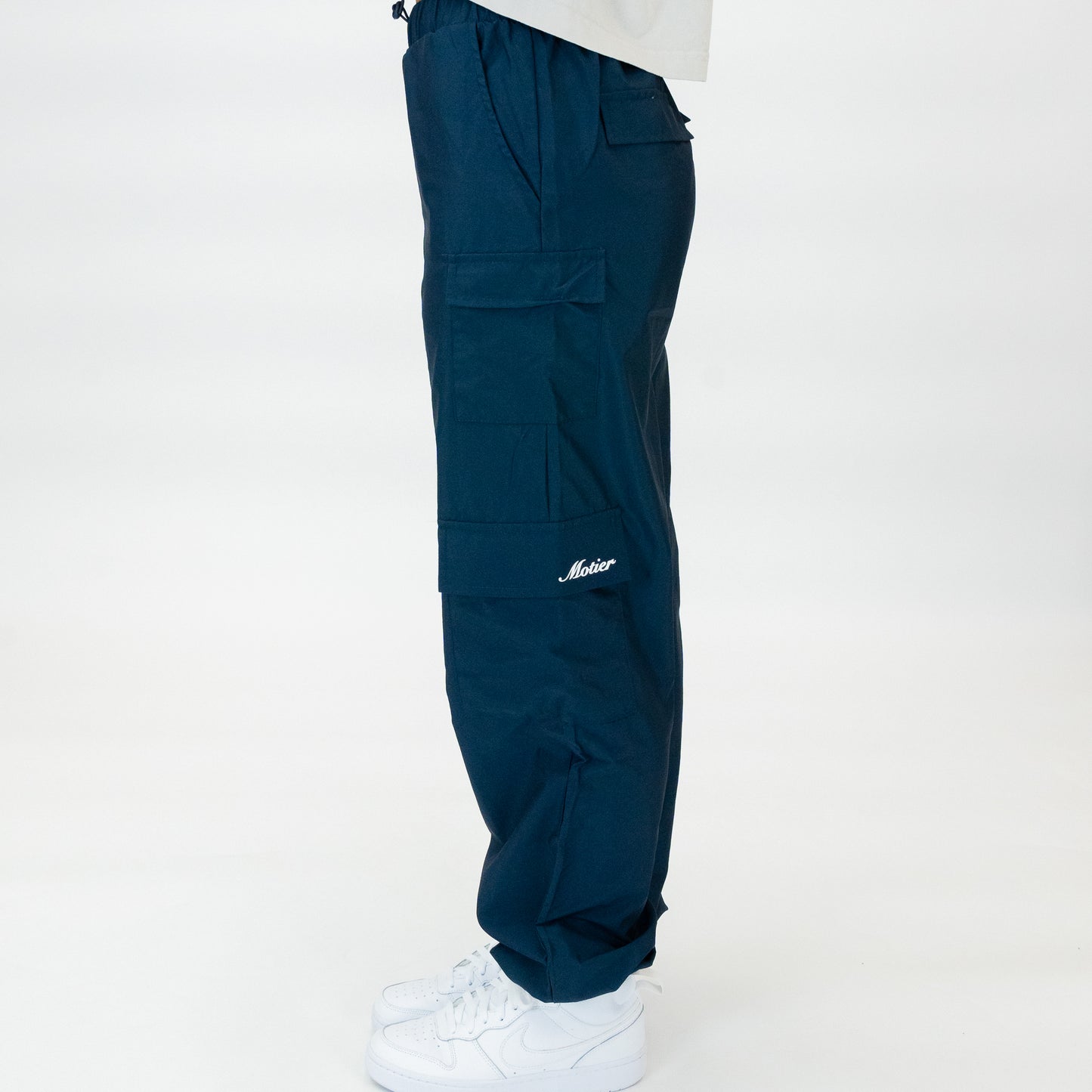 Women's Nylon Track Pants (Navy) - Motier Lafayette 
