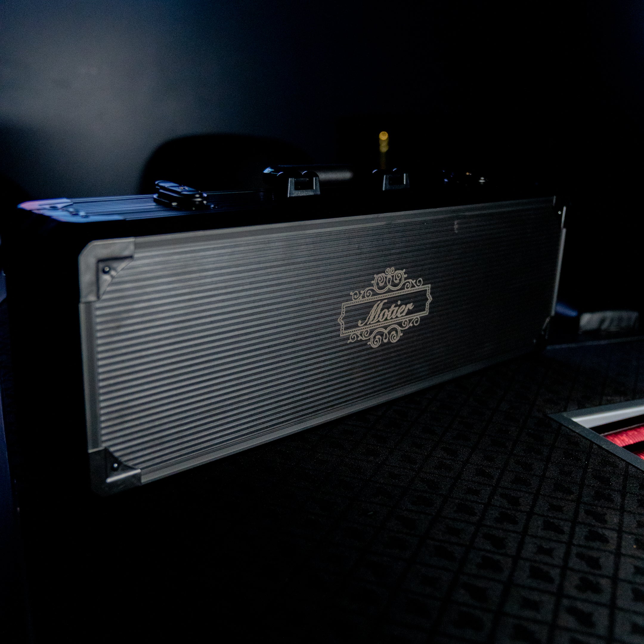 The Motier Poker Set (500 Piece Set) - Motier Lafayette 