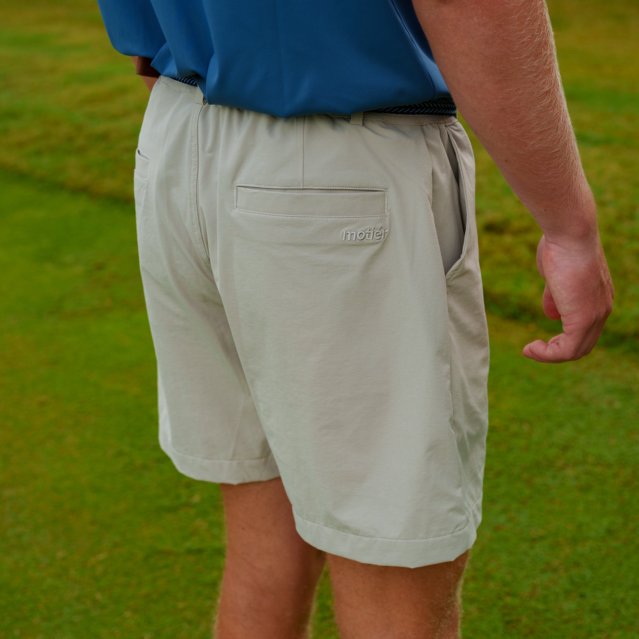The Range Golf Shorts 4.0 (Tan)