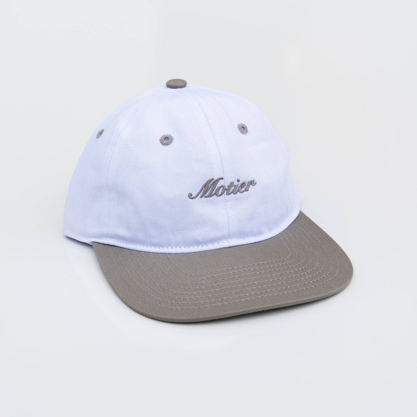The Two Tone Script Strapback (White/Grey) - Motier Lafayette 