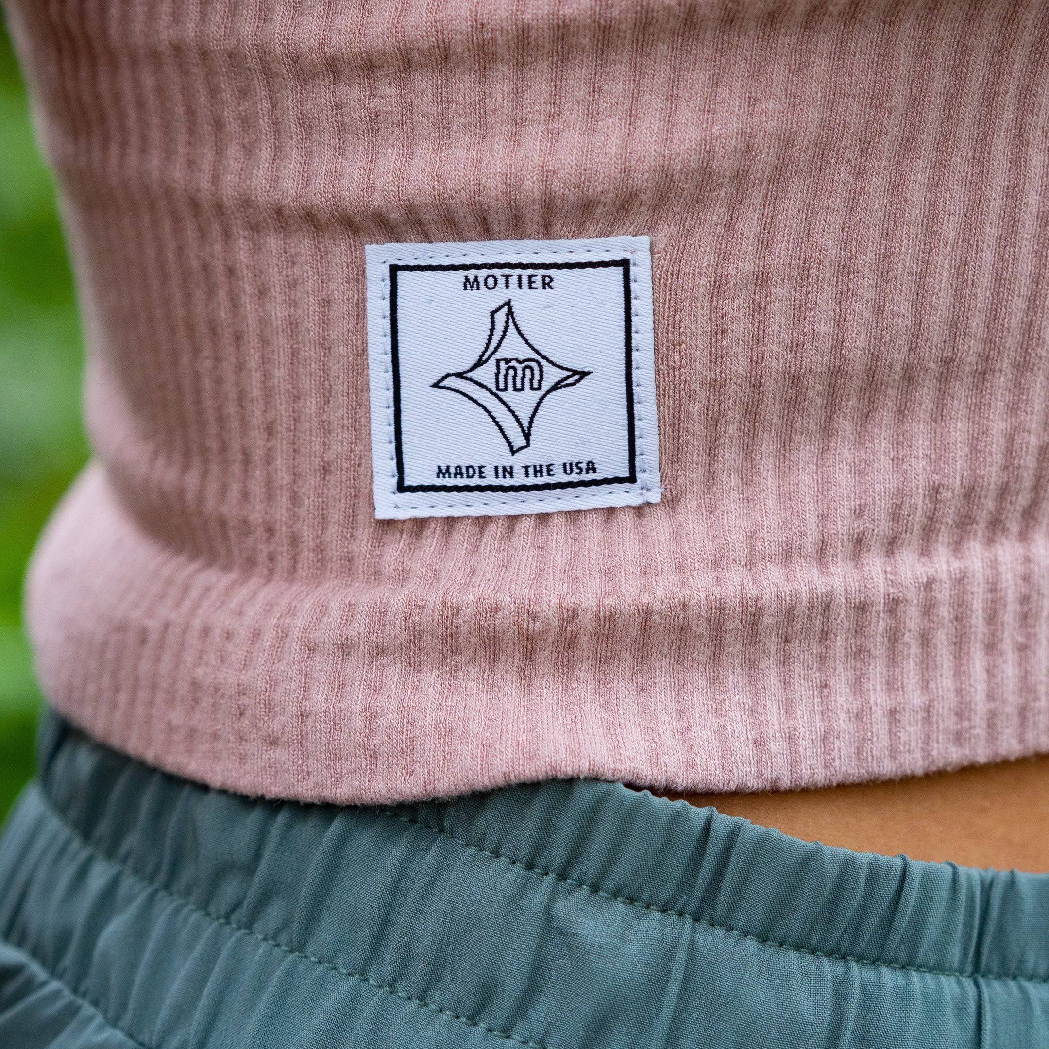 Motier Women Ribbed Scoop Neck Active Top (Rose) - Motier Lafayette 