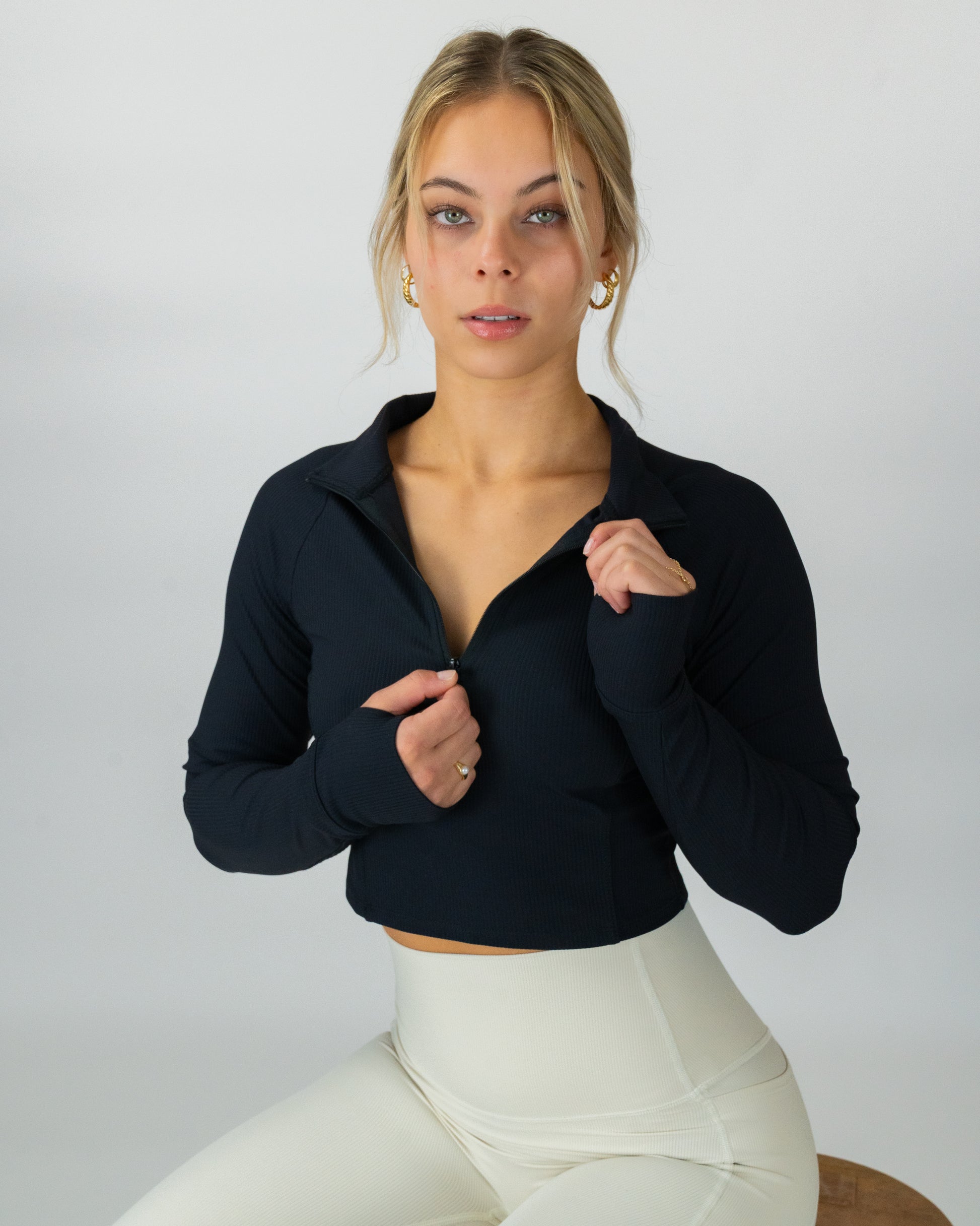 Ribbed Essential Quarter-Zip (Black) - Motier Lafayette 