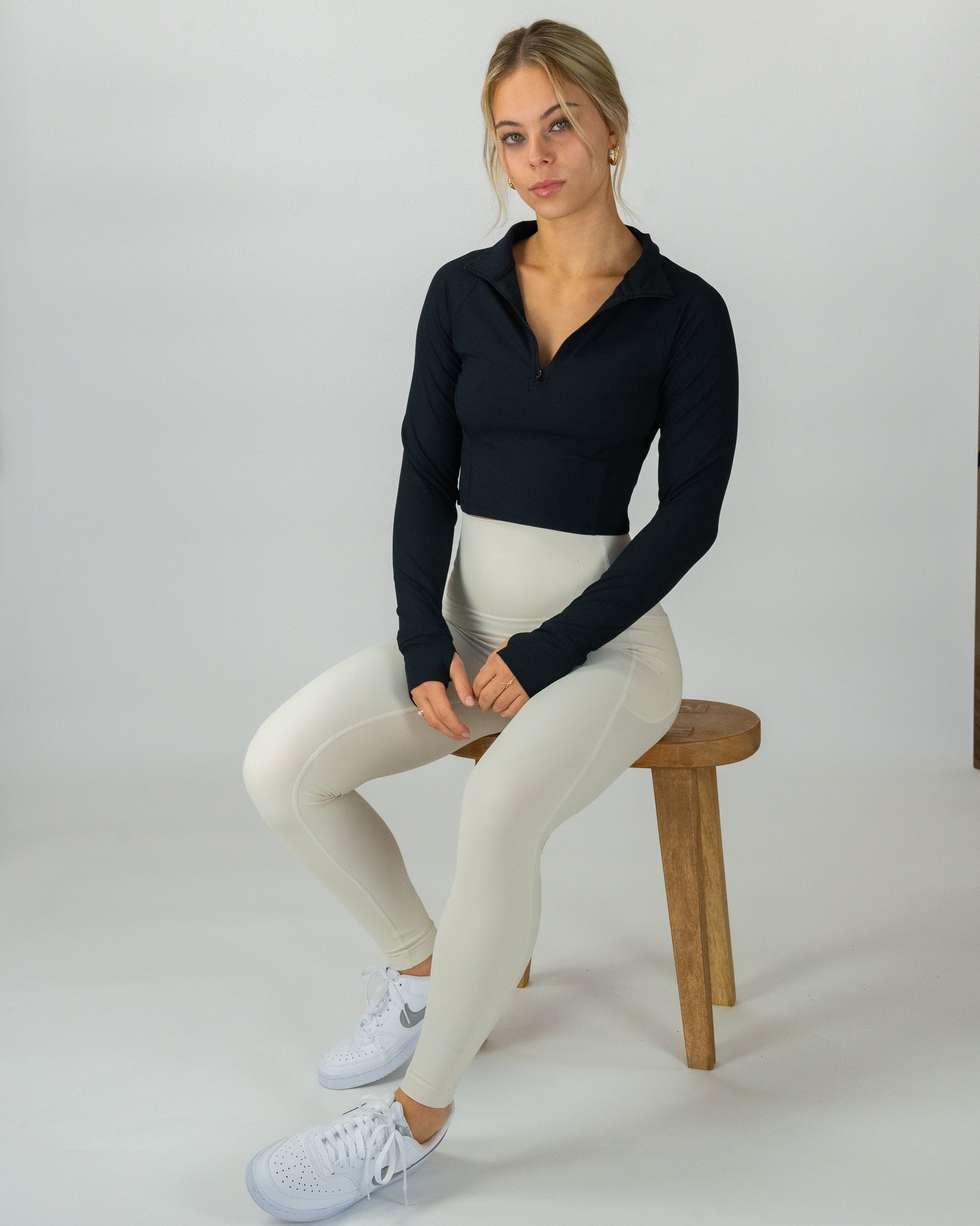 Ribbed Essential Quarter-Zip (Black) - Motier Lafayette 